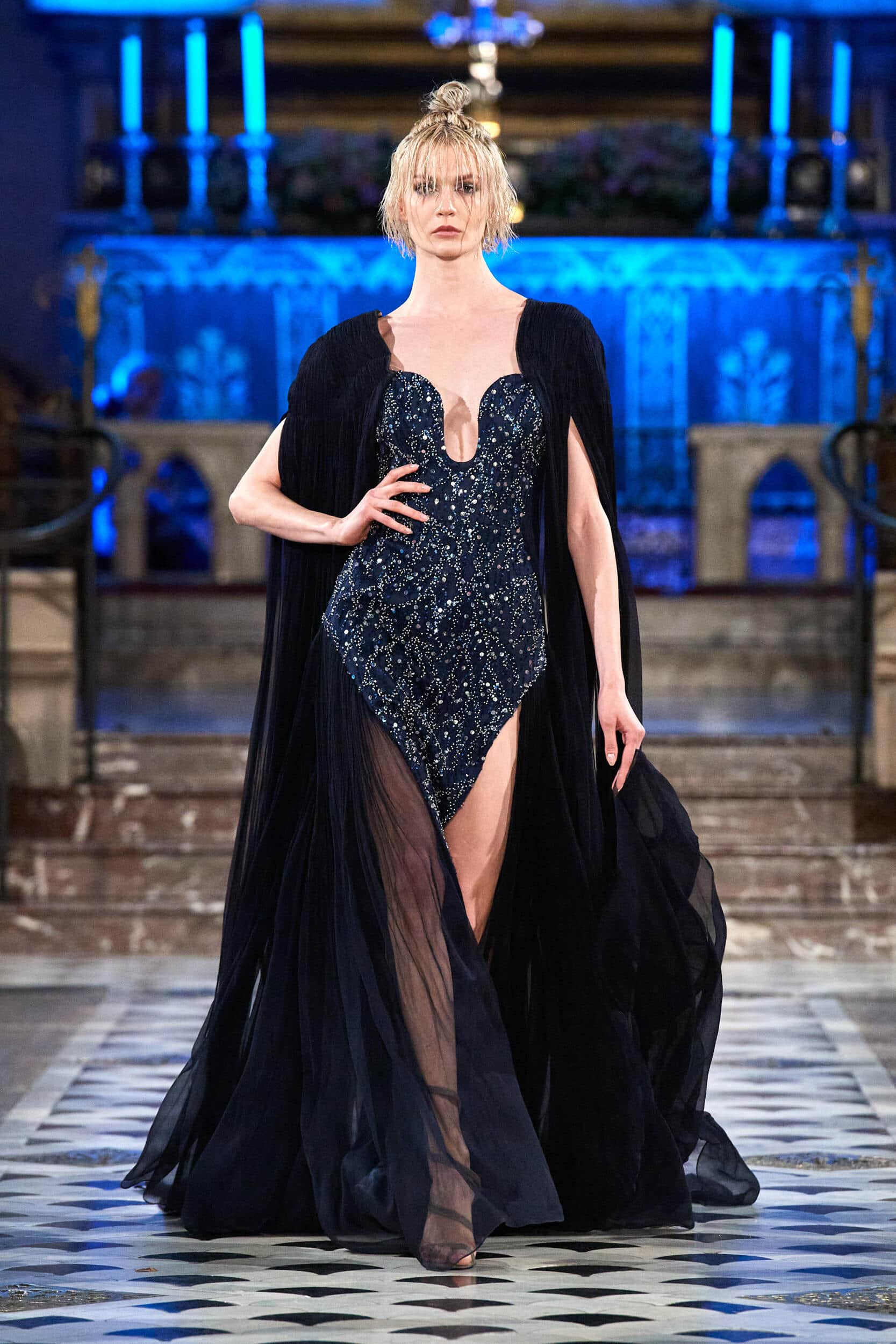 La Metamorphose Paris Fashion Week Haute Couture FW 2023 2024 Paris Fashion  Week