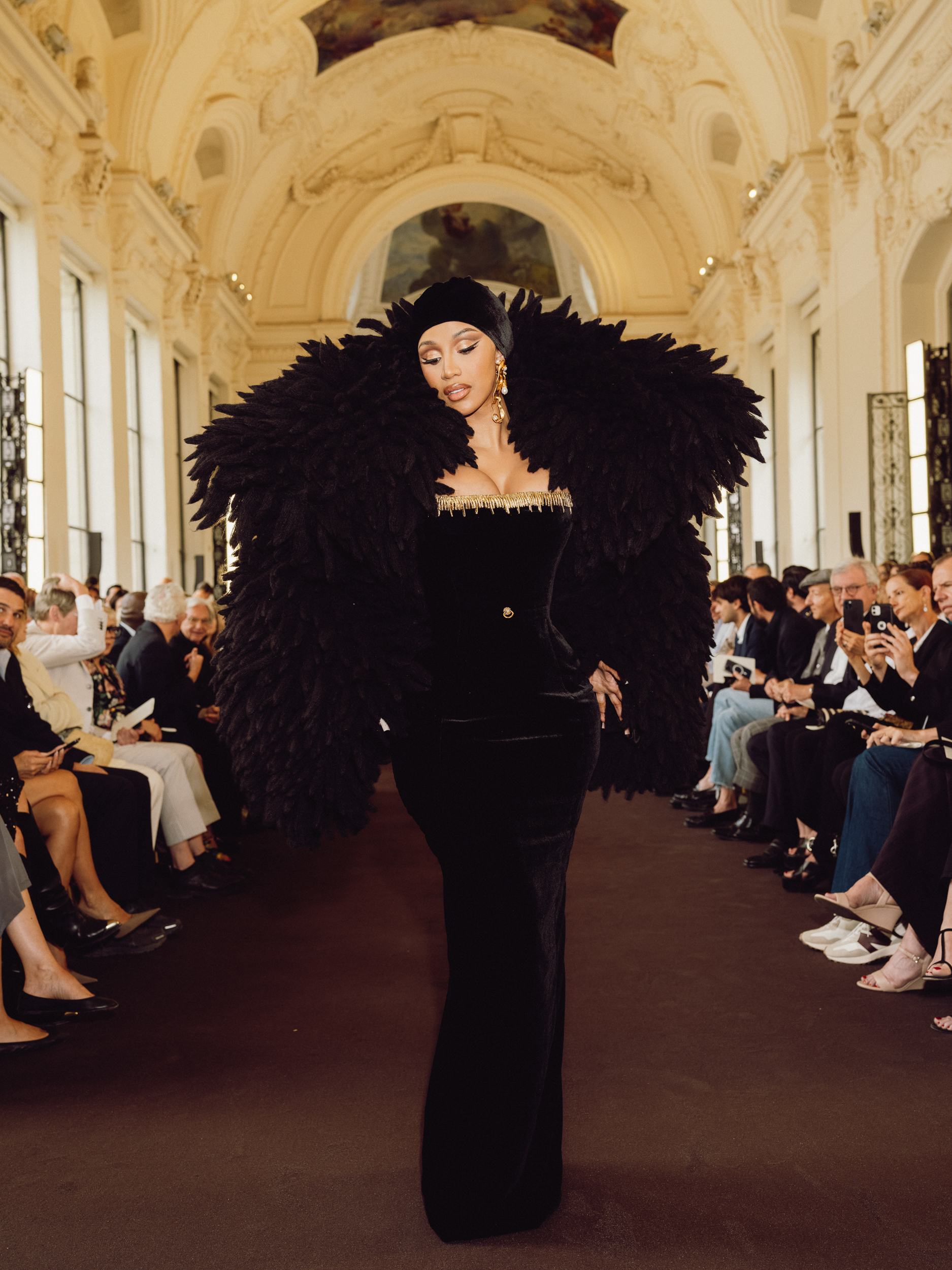 Schiaparelli Fall 2023 Couture Fashion Show Details