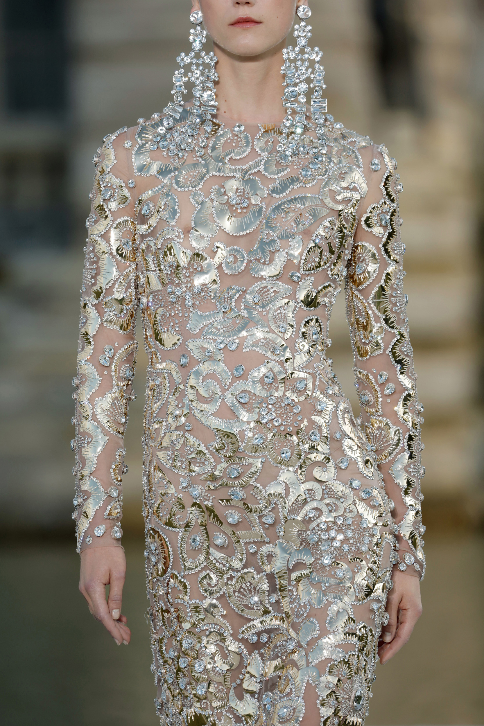 Valentino Fall 2023 Couture Fashion Show Details