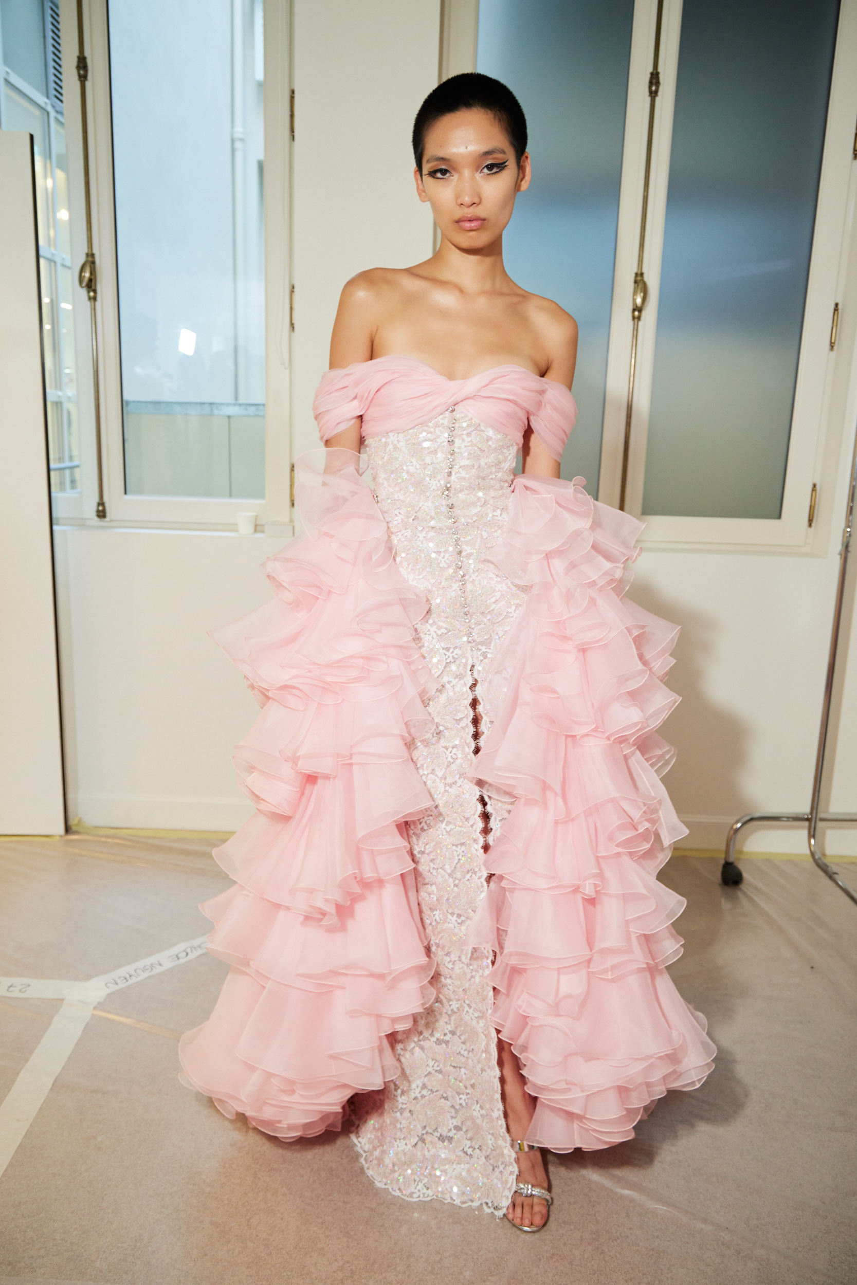 Giambattista Valli Fall 2023 Couture Fashion Show Backstage