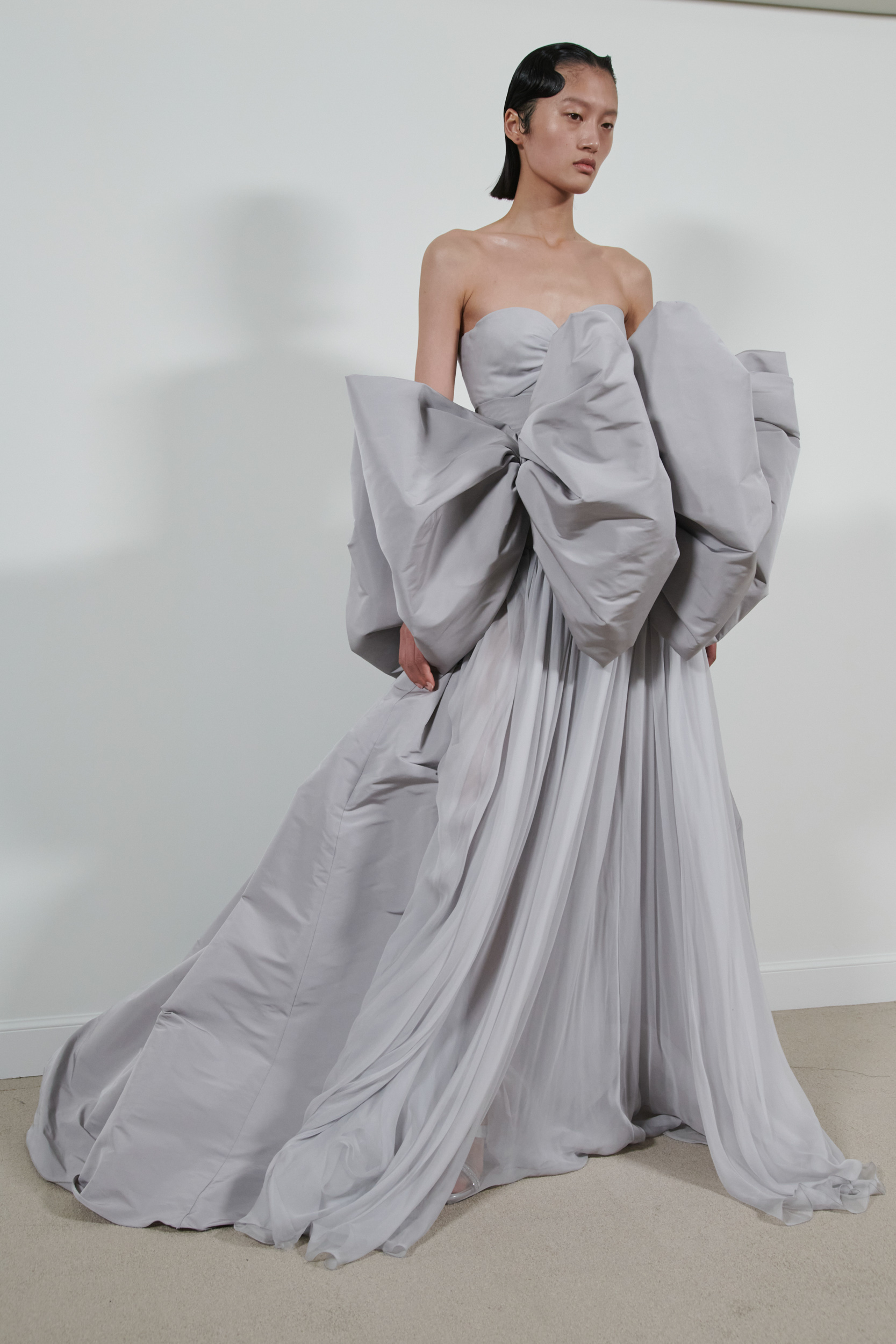 Giambattista Valli Fall 2023 Couture Fashion Show Backstage