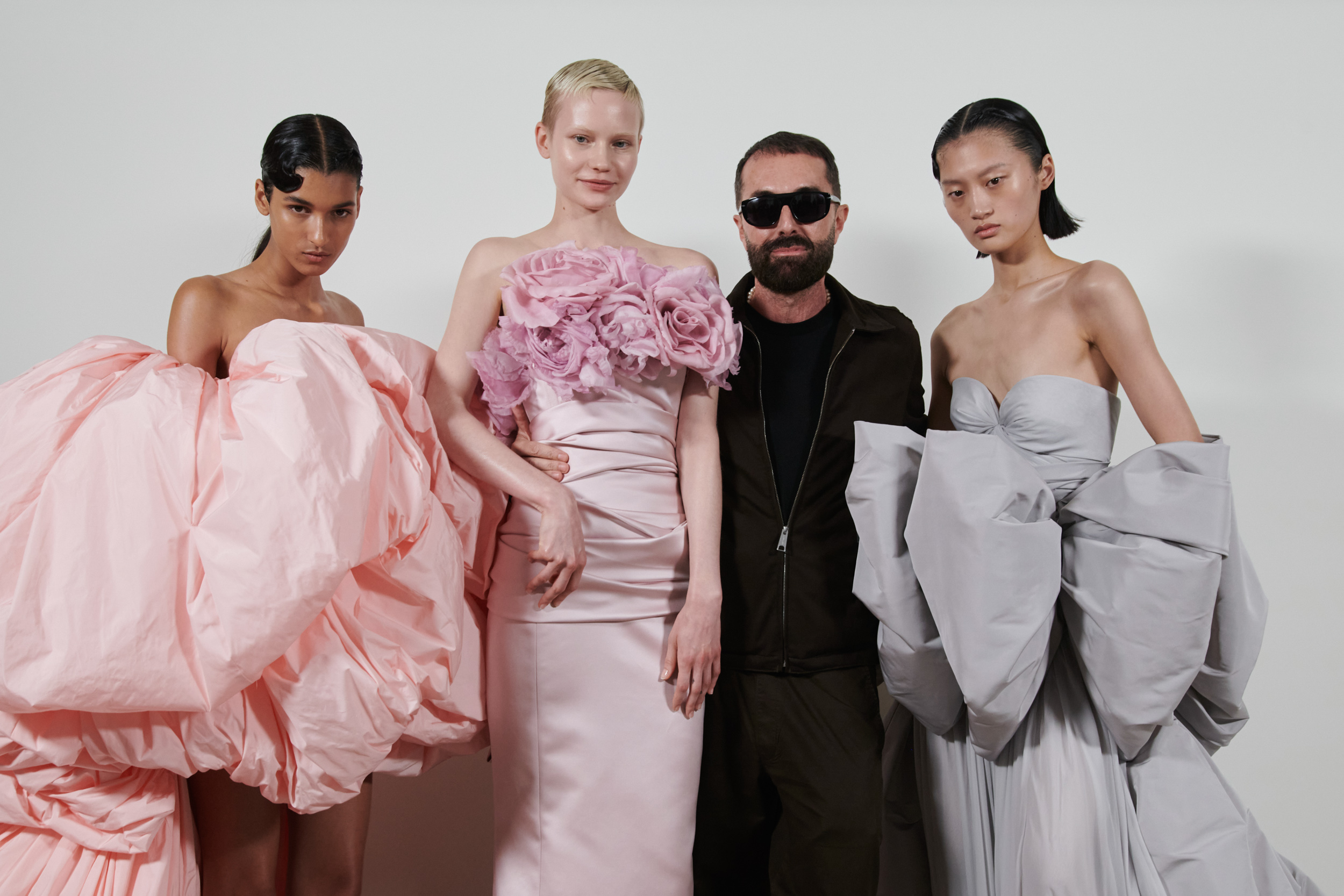 Giambattista Valli Fall 2023 Couture Fashion Show Backstage