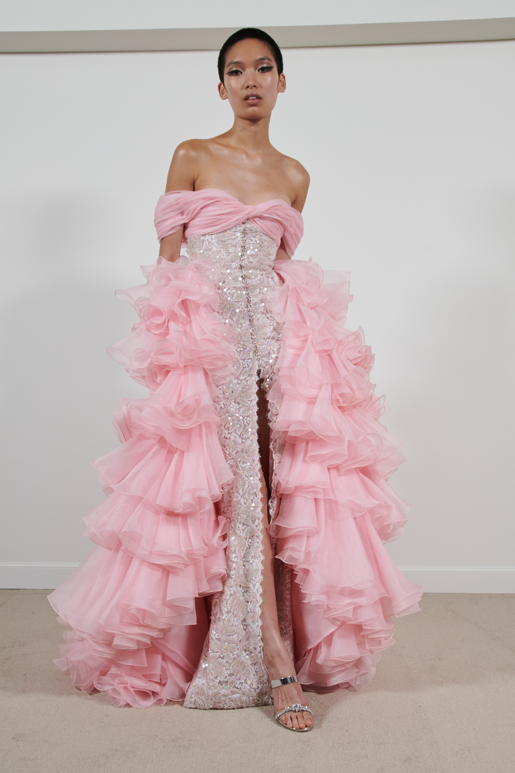 Giambattista Valli Fall 2023 Couture Fashion Show Backstage