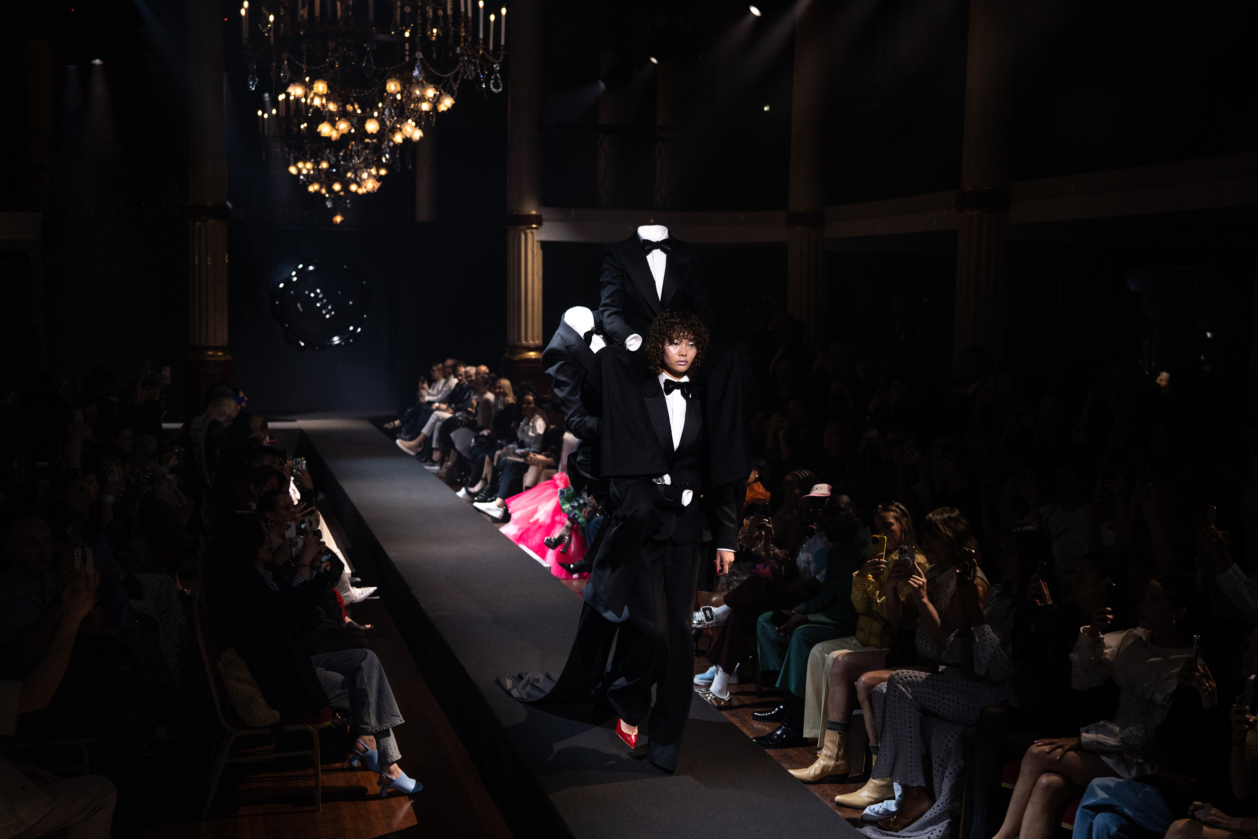 Viktor & Rolf Fall 2023 Couture Fashion Show Atmosphere