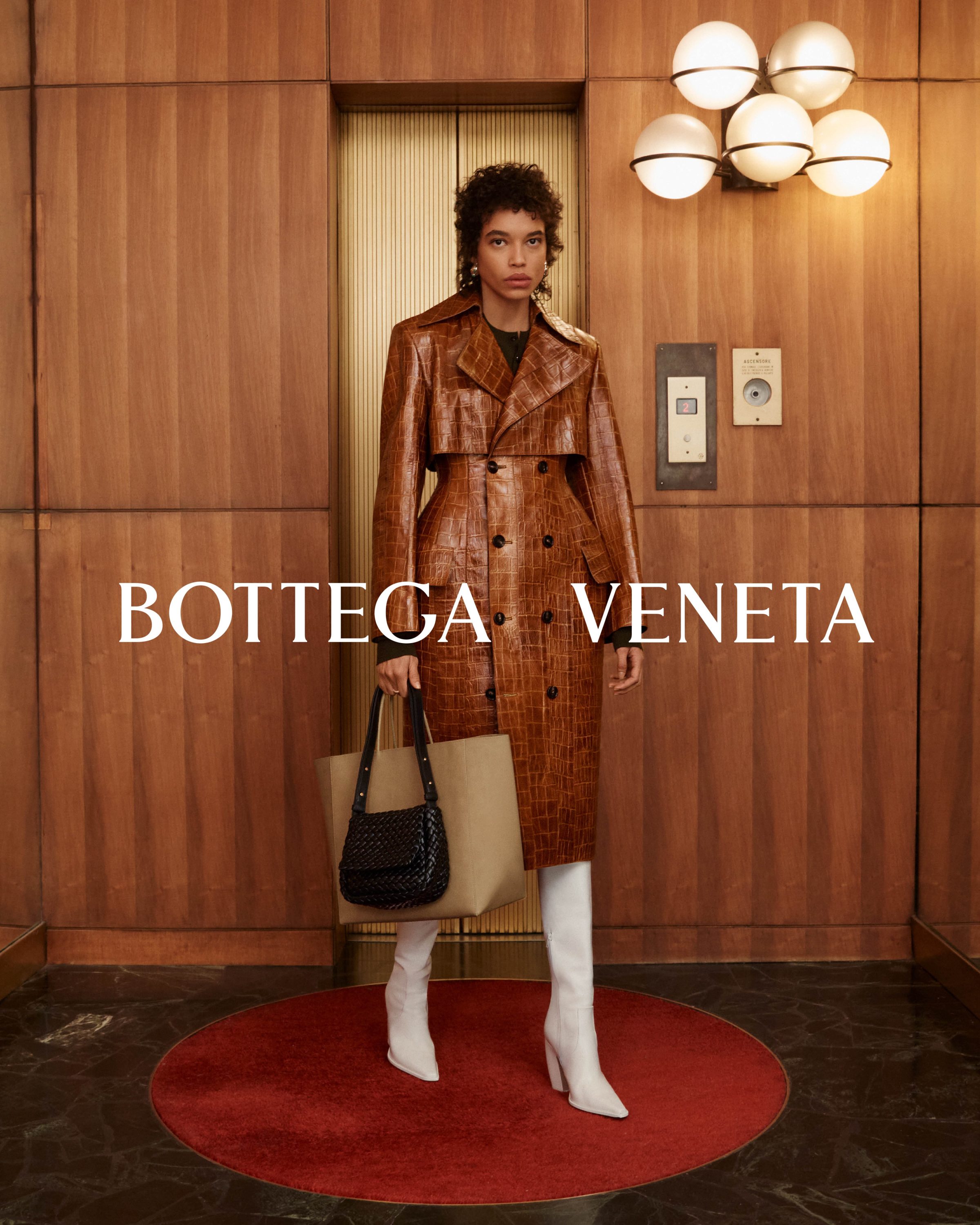 Bottega Veneta's Winter Campaign Makes The Ordinary Extradinaory