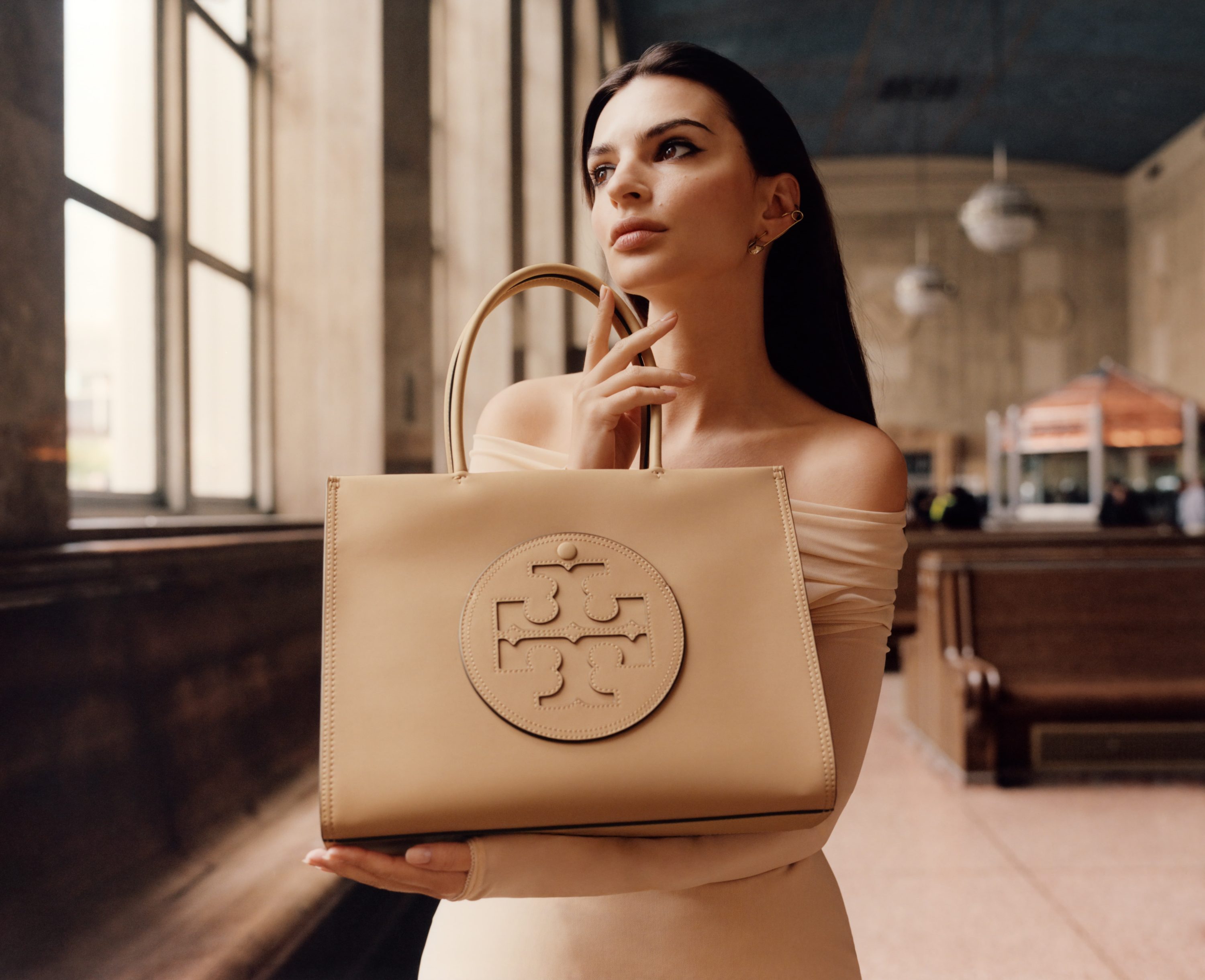 Tory Burch Fall 2023 Ad Campaign