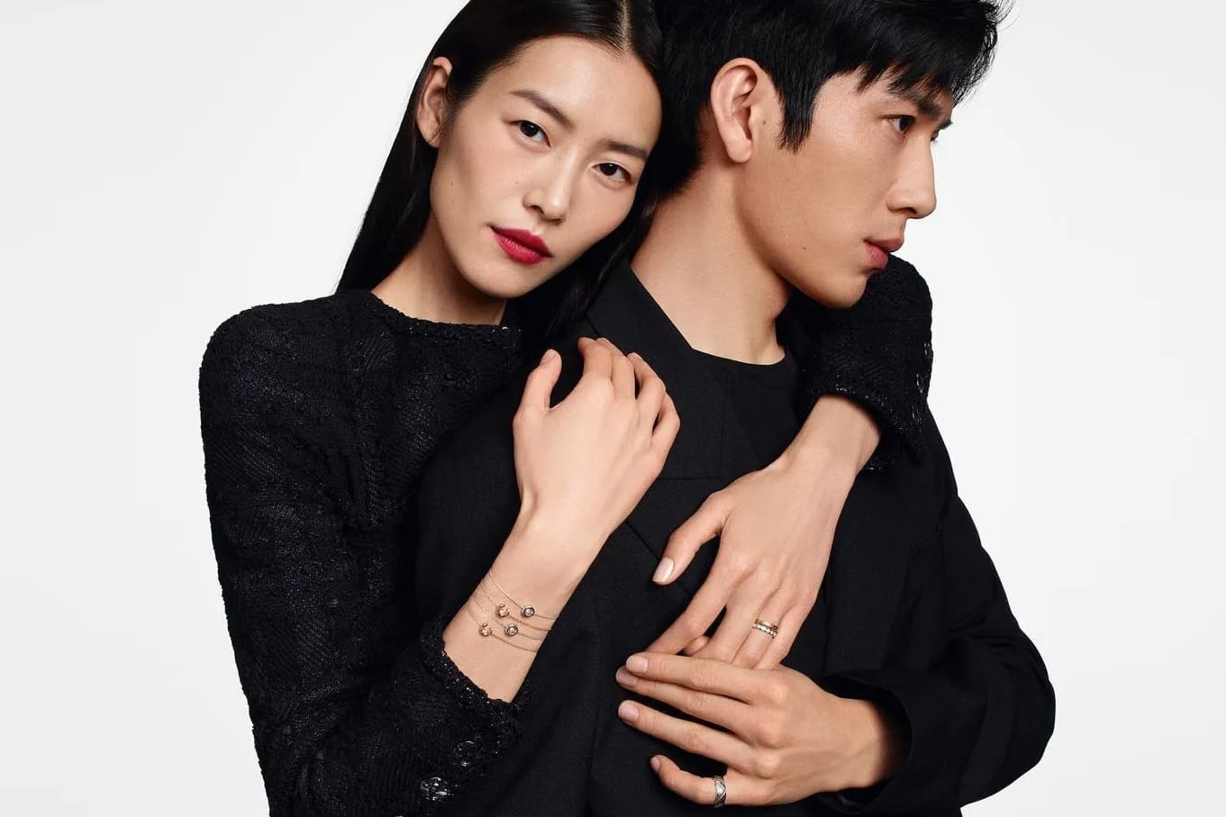 Louis Vuitton 2023 Chinese Valentine Day Campaign (Louis Vuitton)