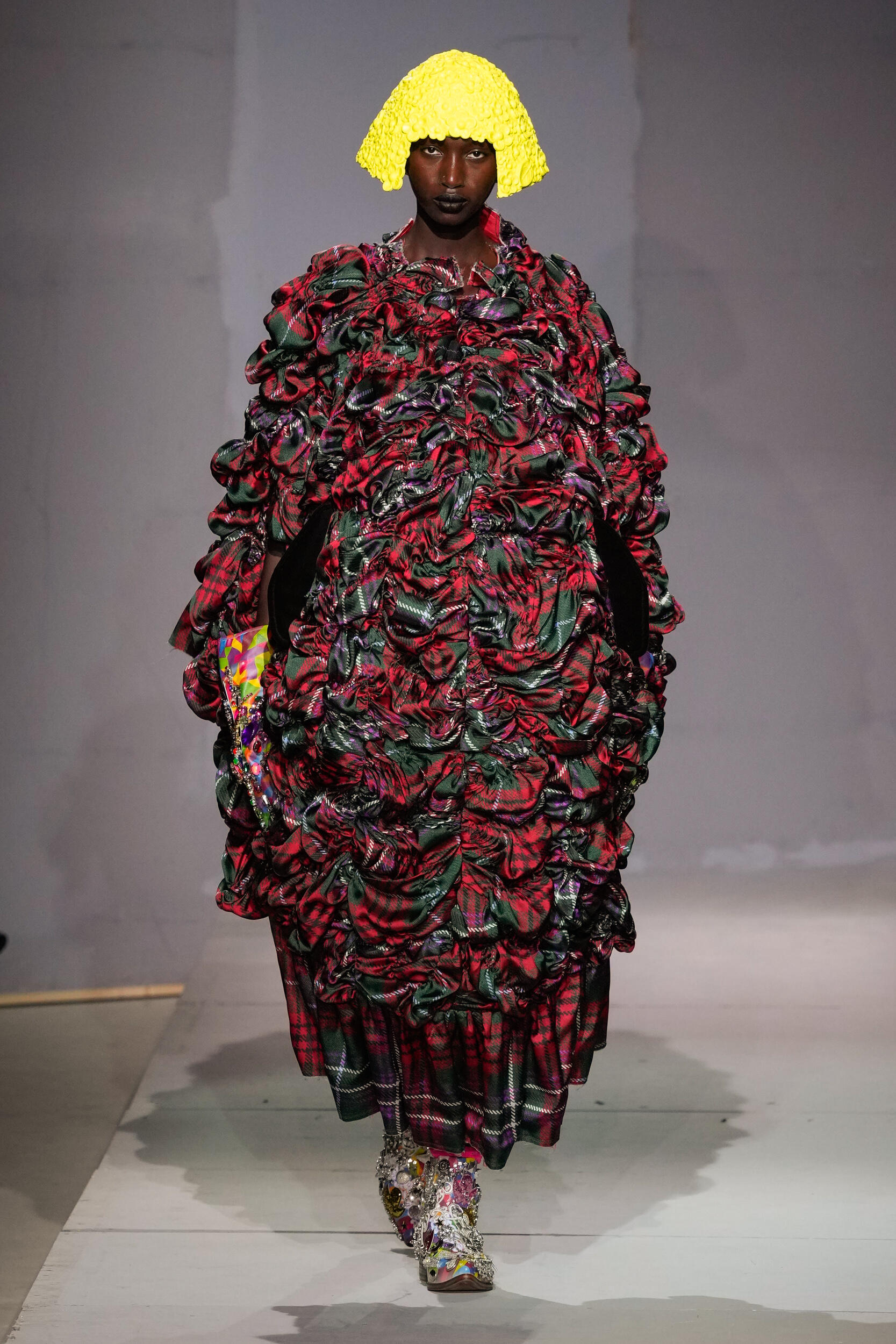 Comme Des Garcons Spring 2024 Fashion Show