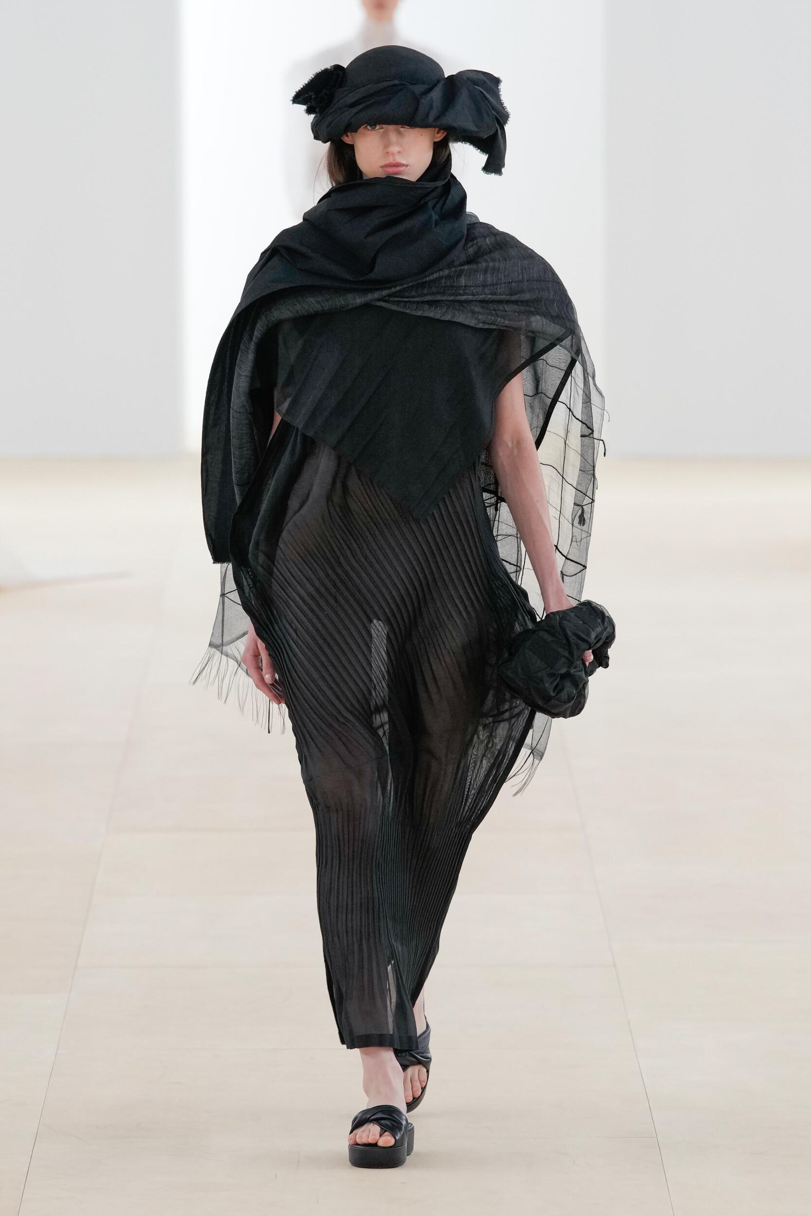 Issey Miyake Spring 2024 Fashion Show