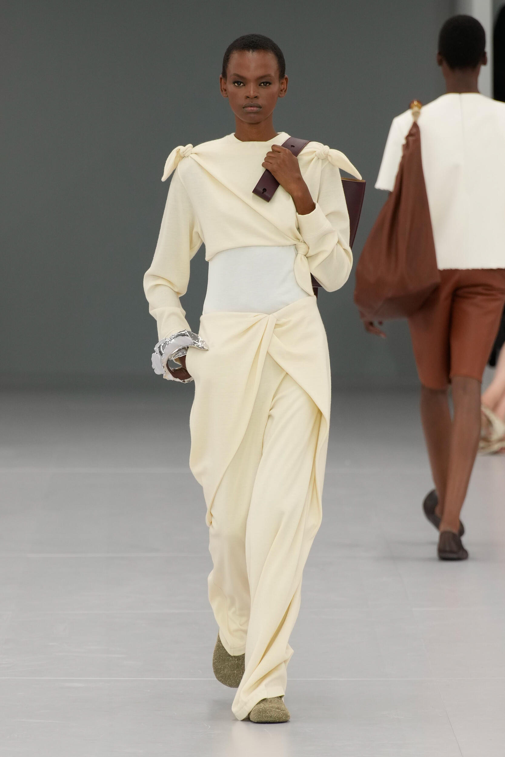 Loewe Spring 2024 Fashion Show