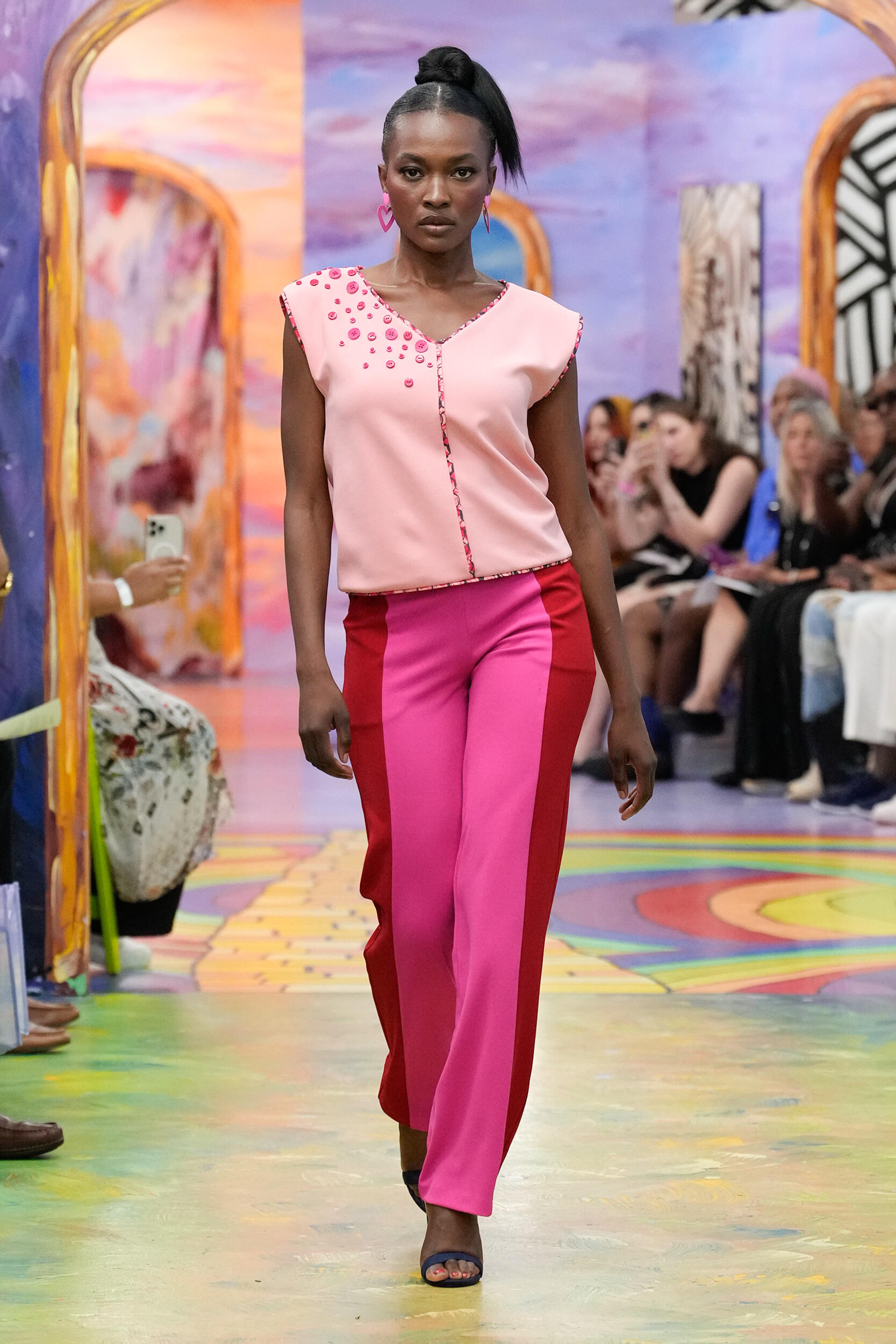 Gita Omri Spring 2024 Fashion Show | The Impression