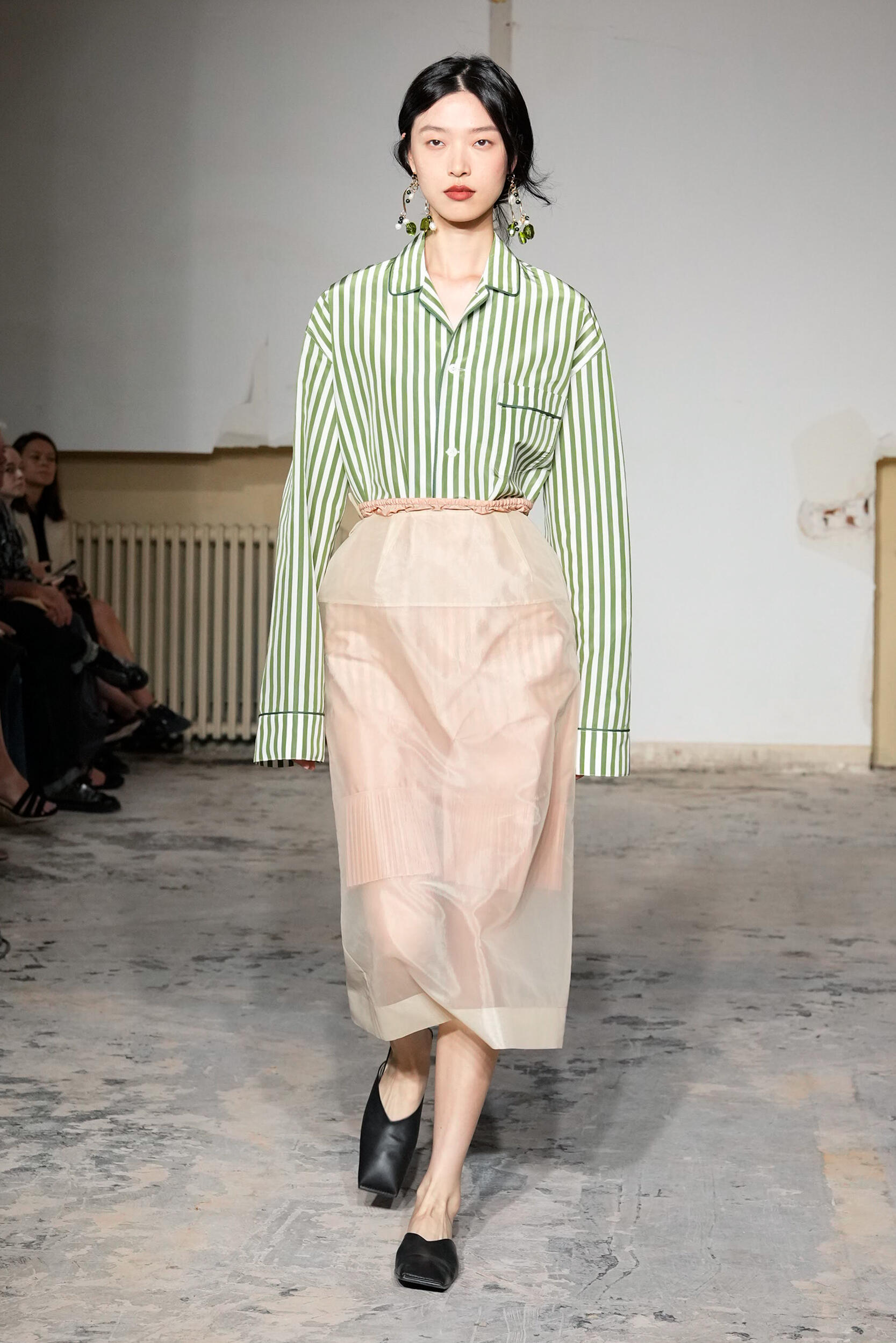 Carven Spring 2024 Fashion Show