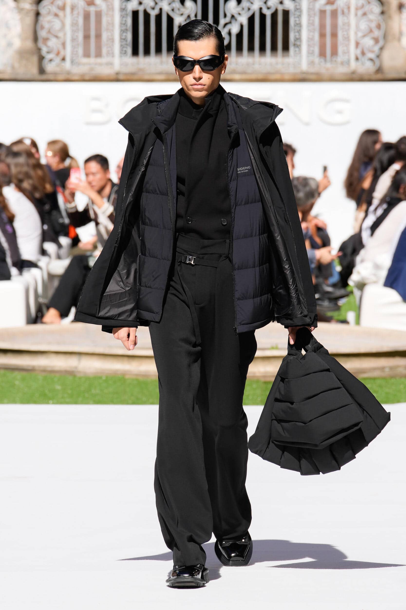Bosideng Spring 2024 Fashion Show