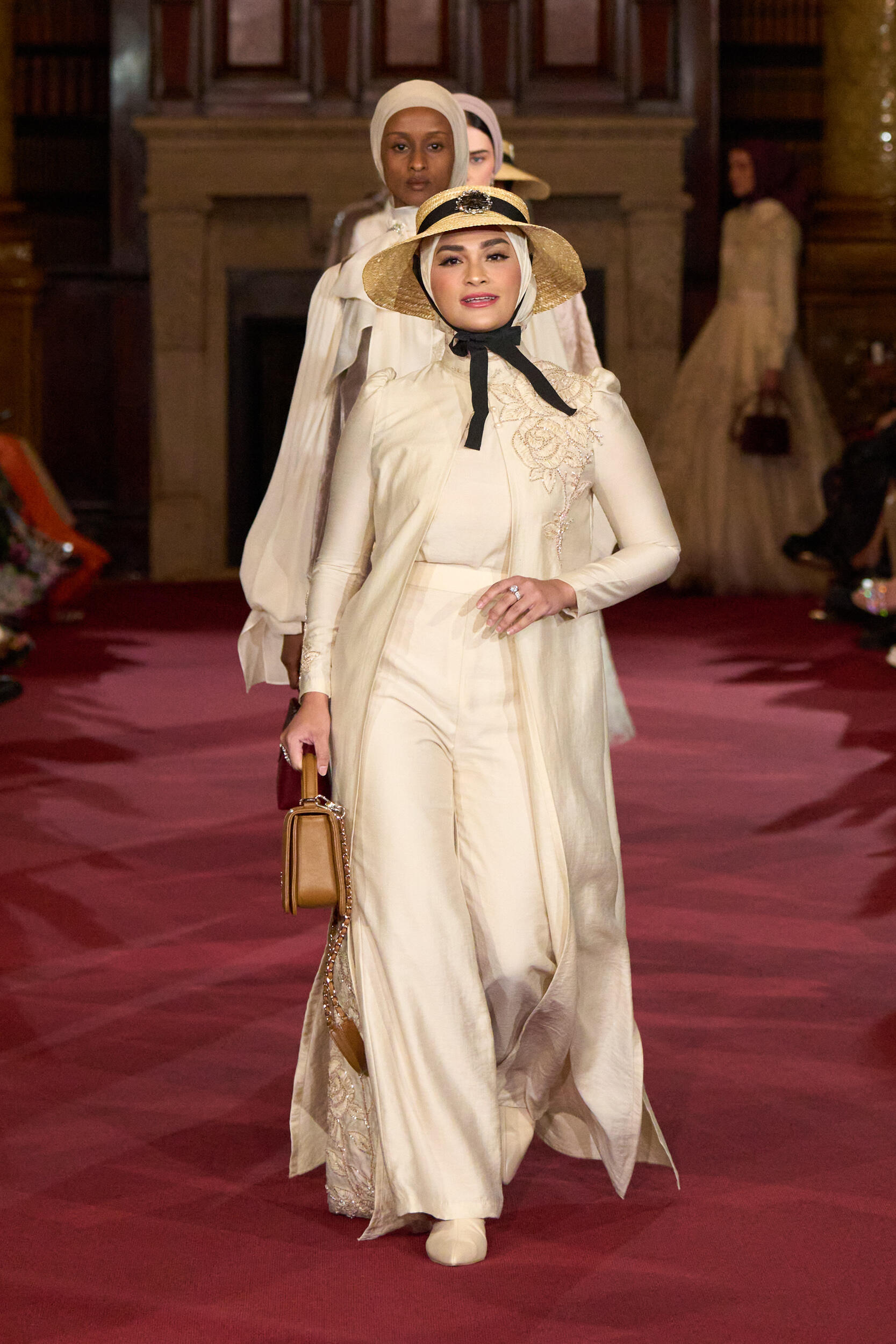 Ayu Dyah Andari Spring 2024 Fashion Show