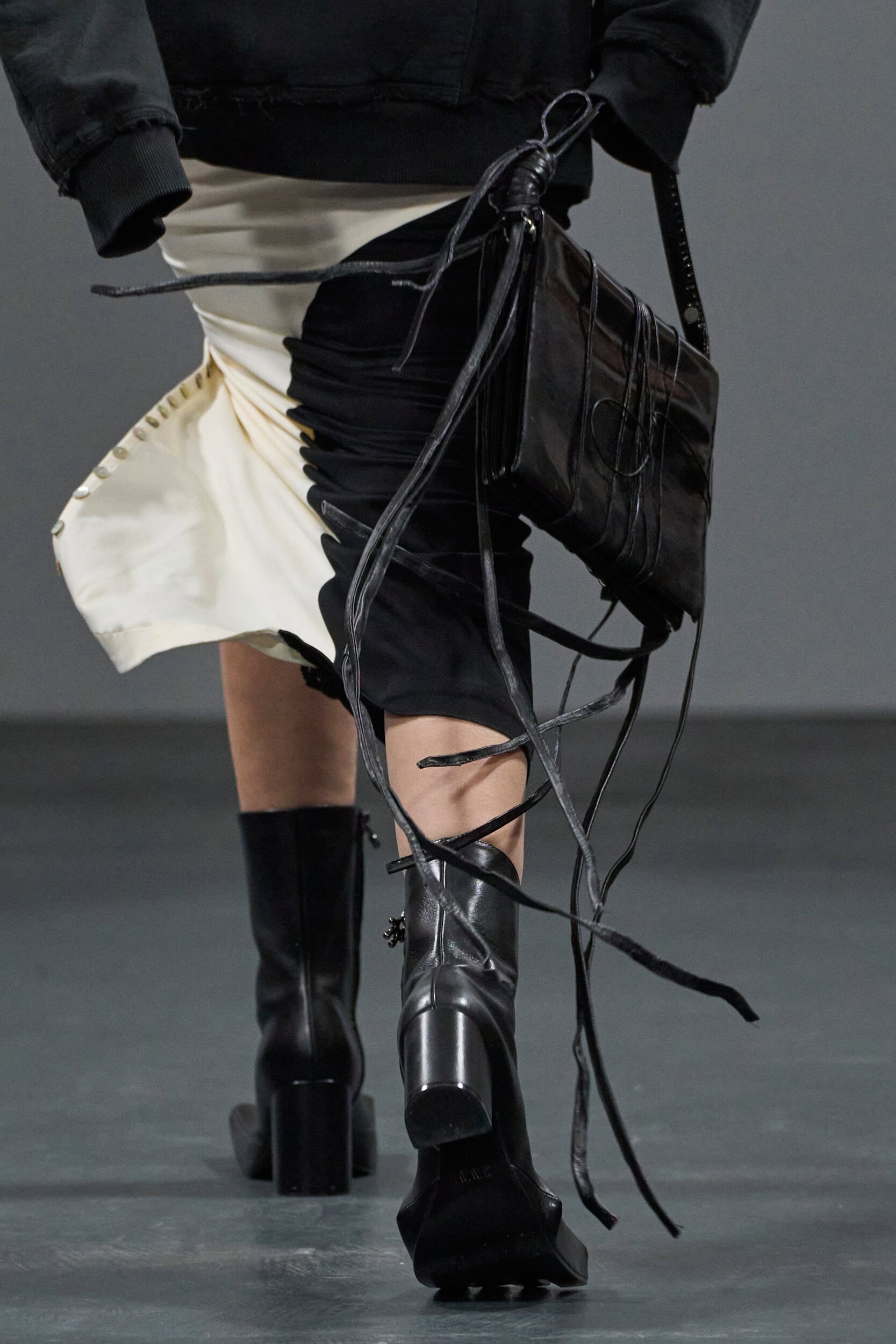 Avavav Spring 2024 Fashion Show Details