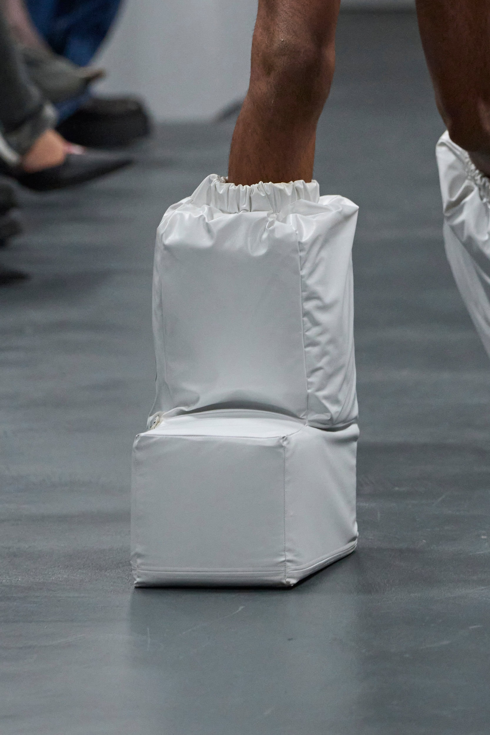 Avavav Spring 2024 Fashion Show Details
