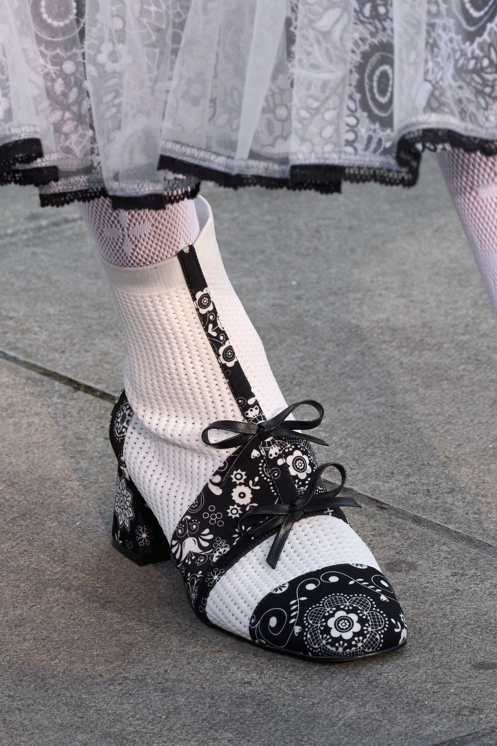 Bora Aksu Spring 2024 Fashion Show Details