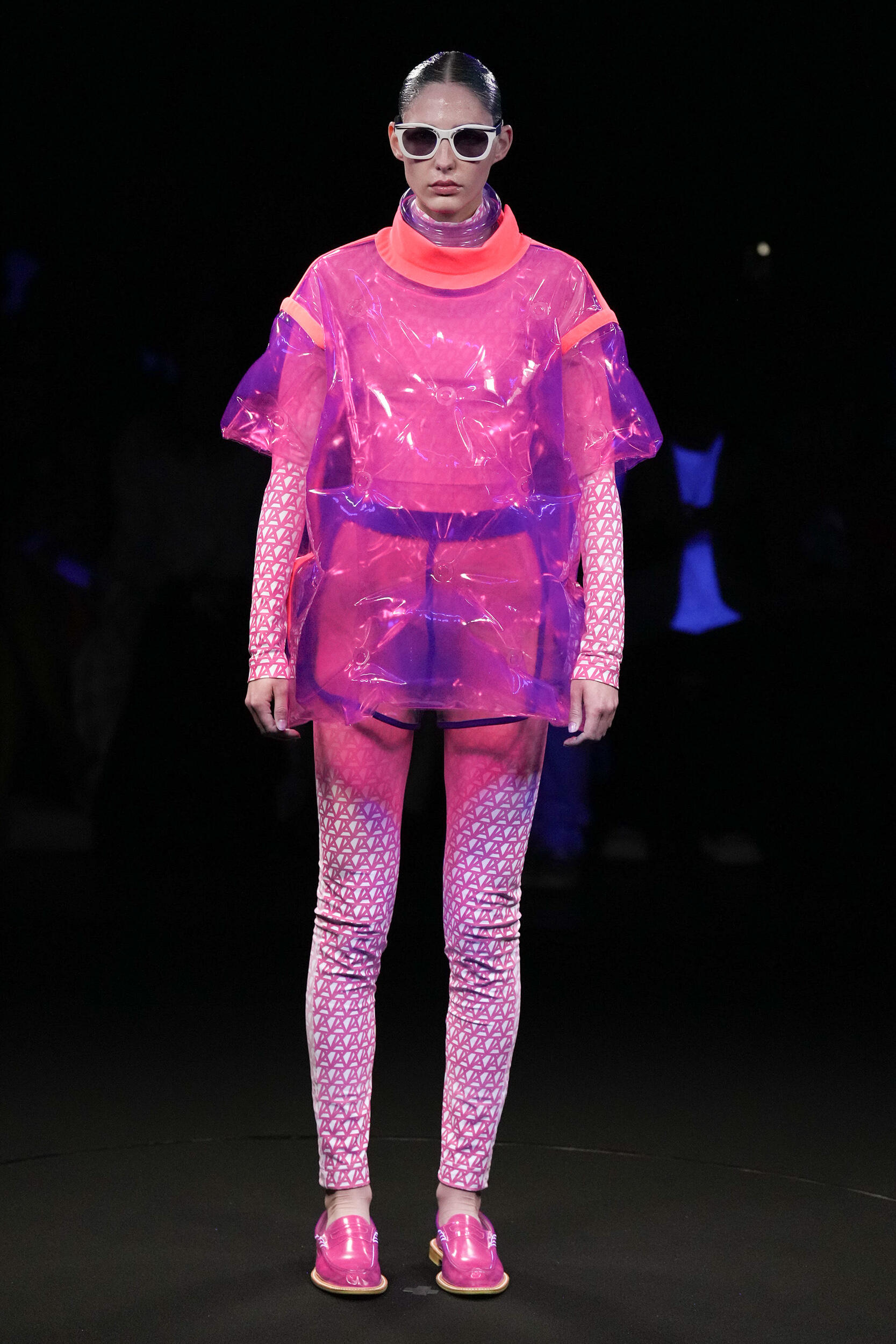 Anrealage Spring 2024 Fashion Show