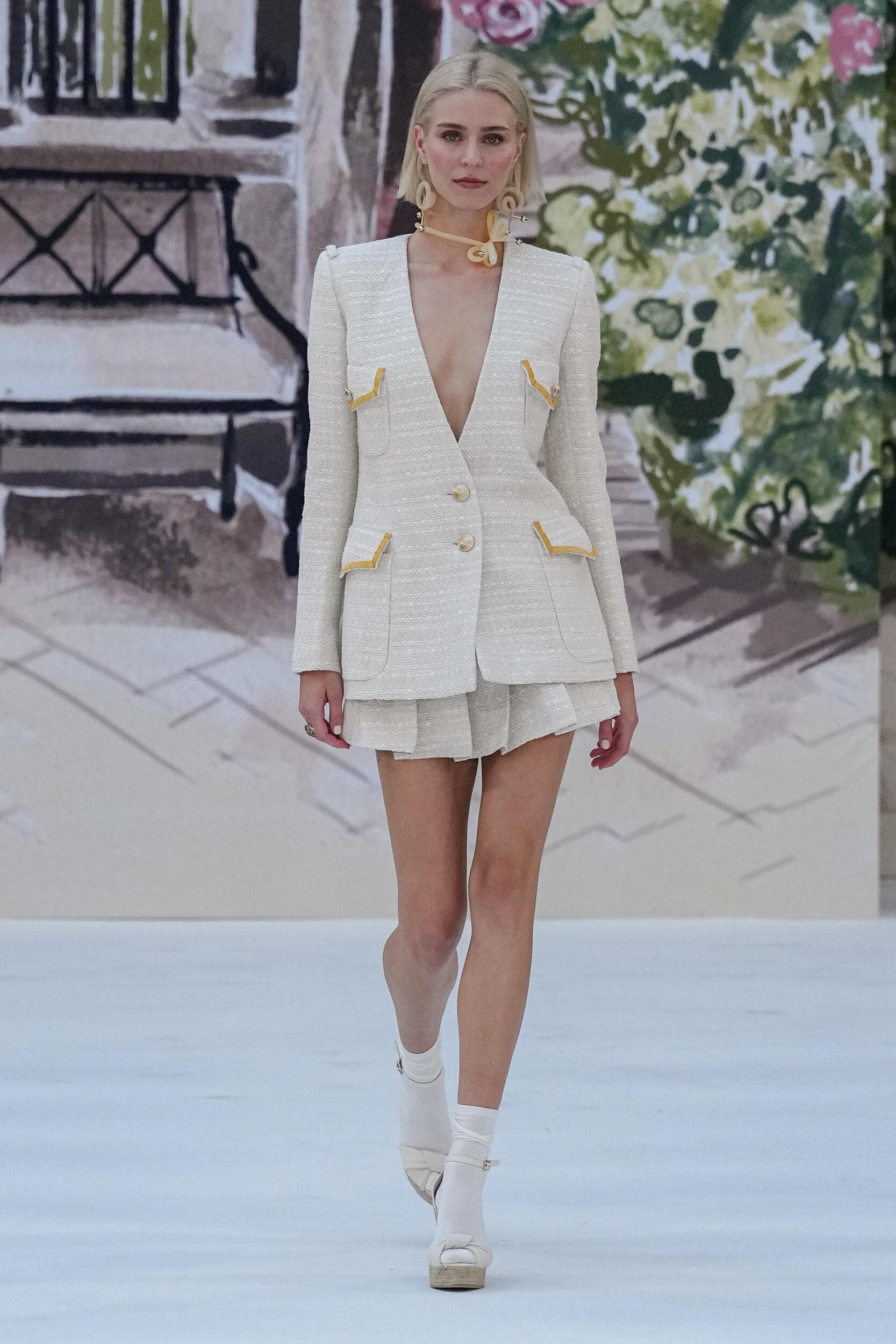 Paul Costelloe Spring 2024 Fashion Show