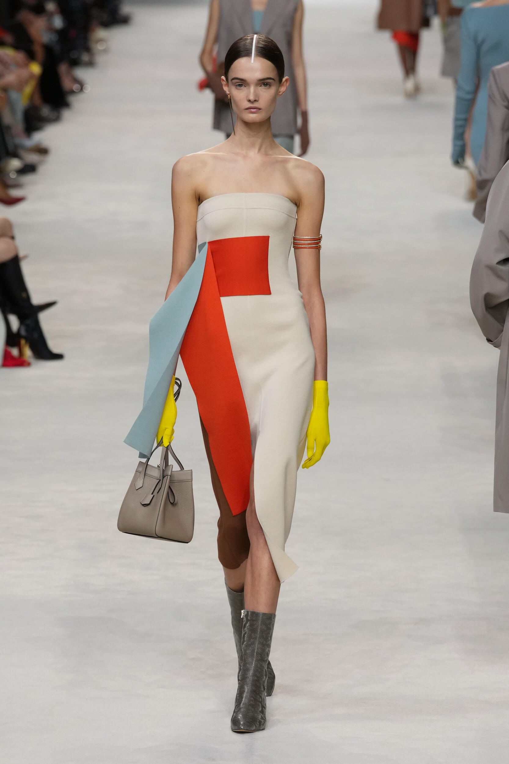 Fendi Spring 2024 Fashion Show