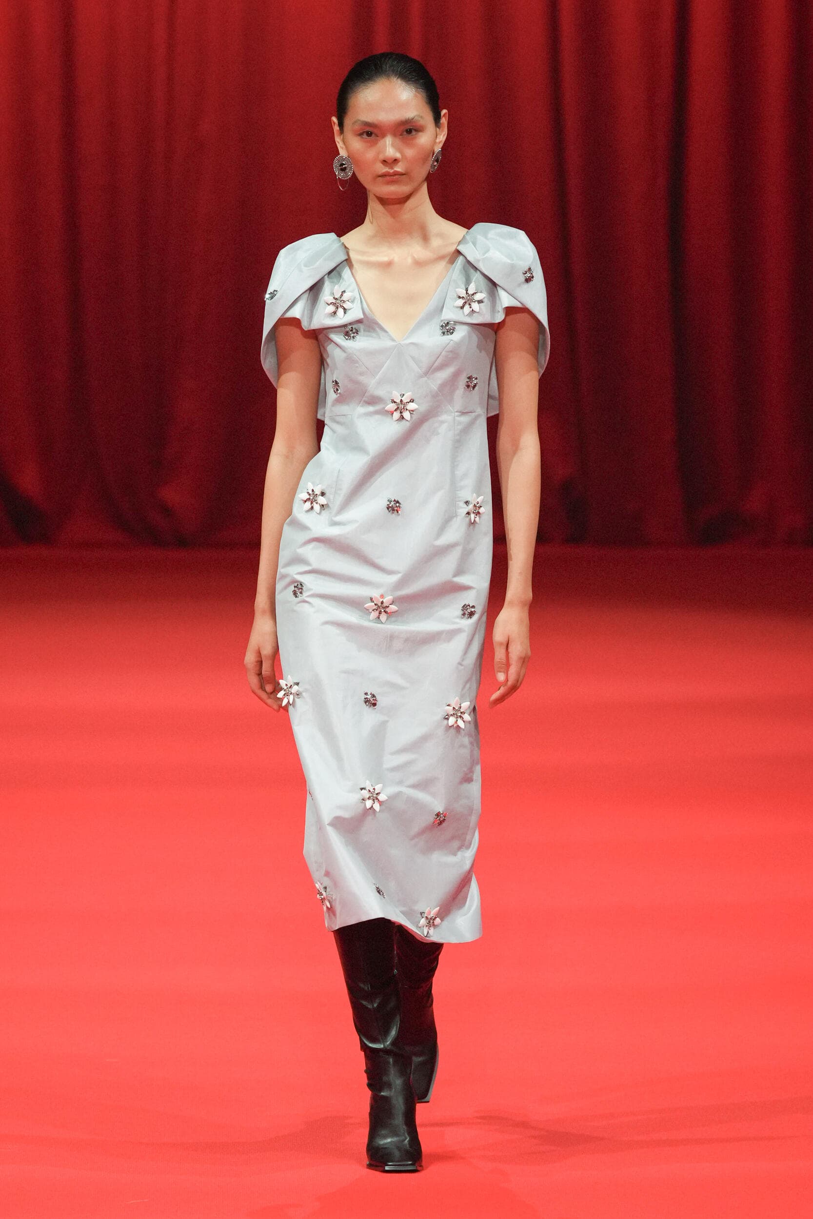 Huishan Zhang Spring 2024 Fashion Show