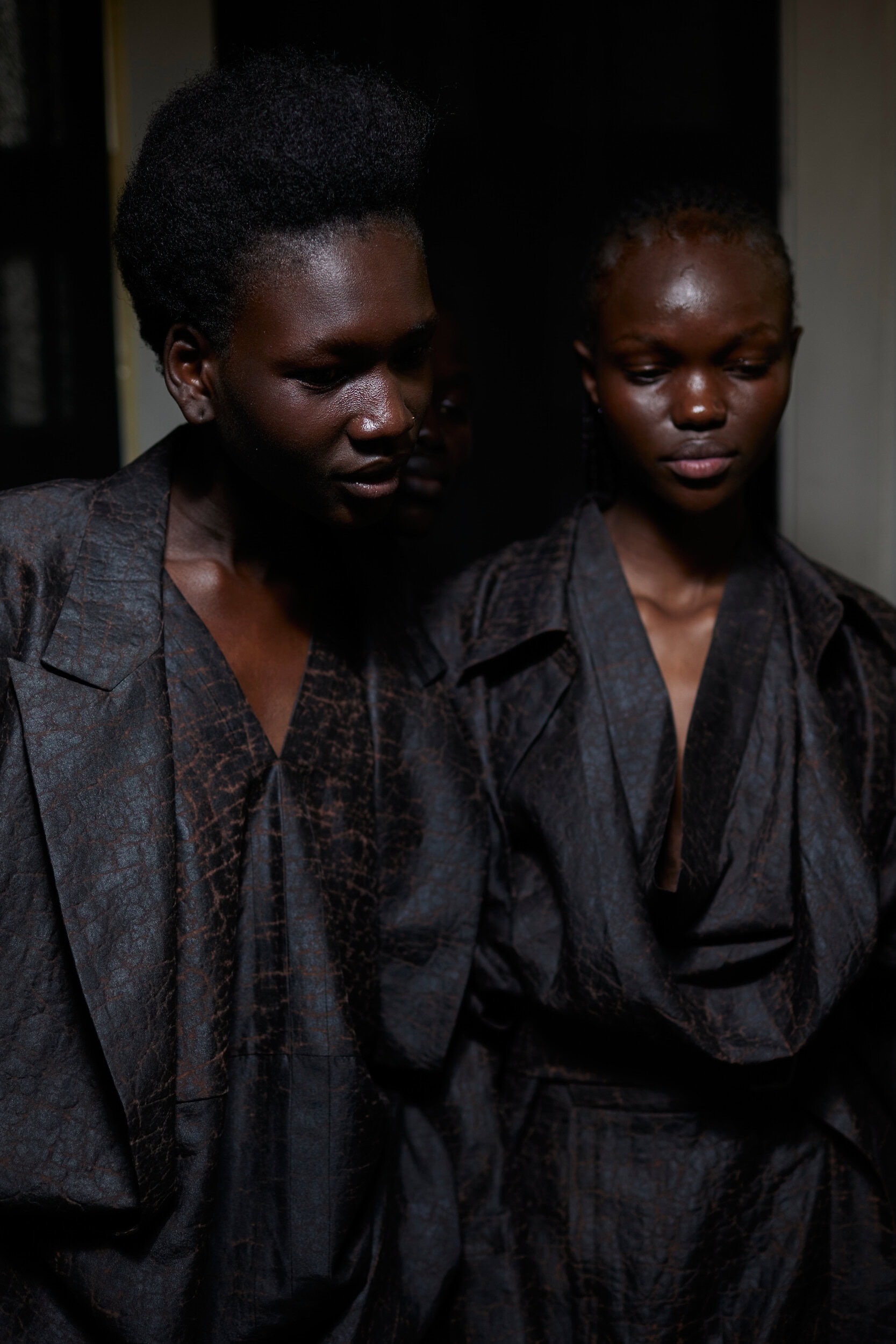 Dawei Studio Spring 2024 Fashion Show Backstage