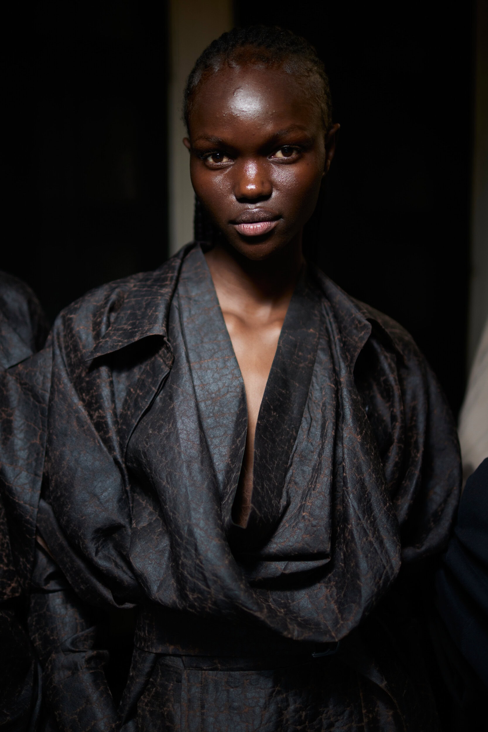 Dawei Studio Spring 2024 Fashion Show Backstage