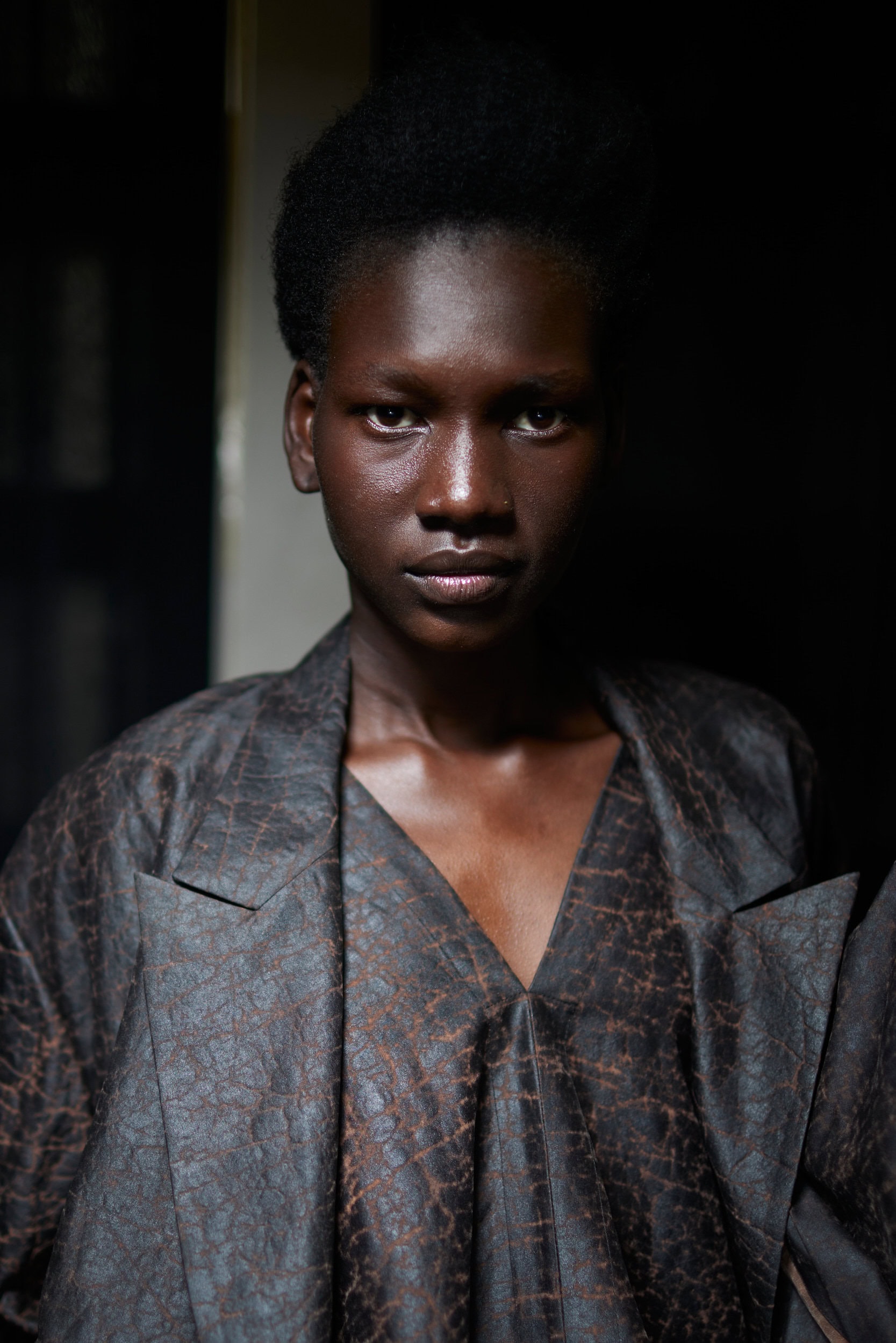 Dawei Studio Spring 2024 Fashion Show Backstage