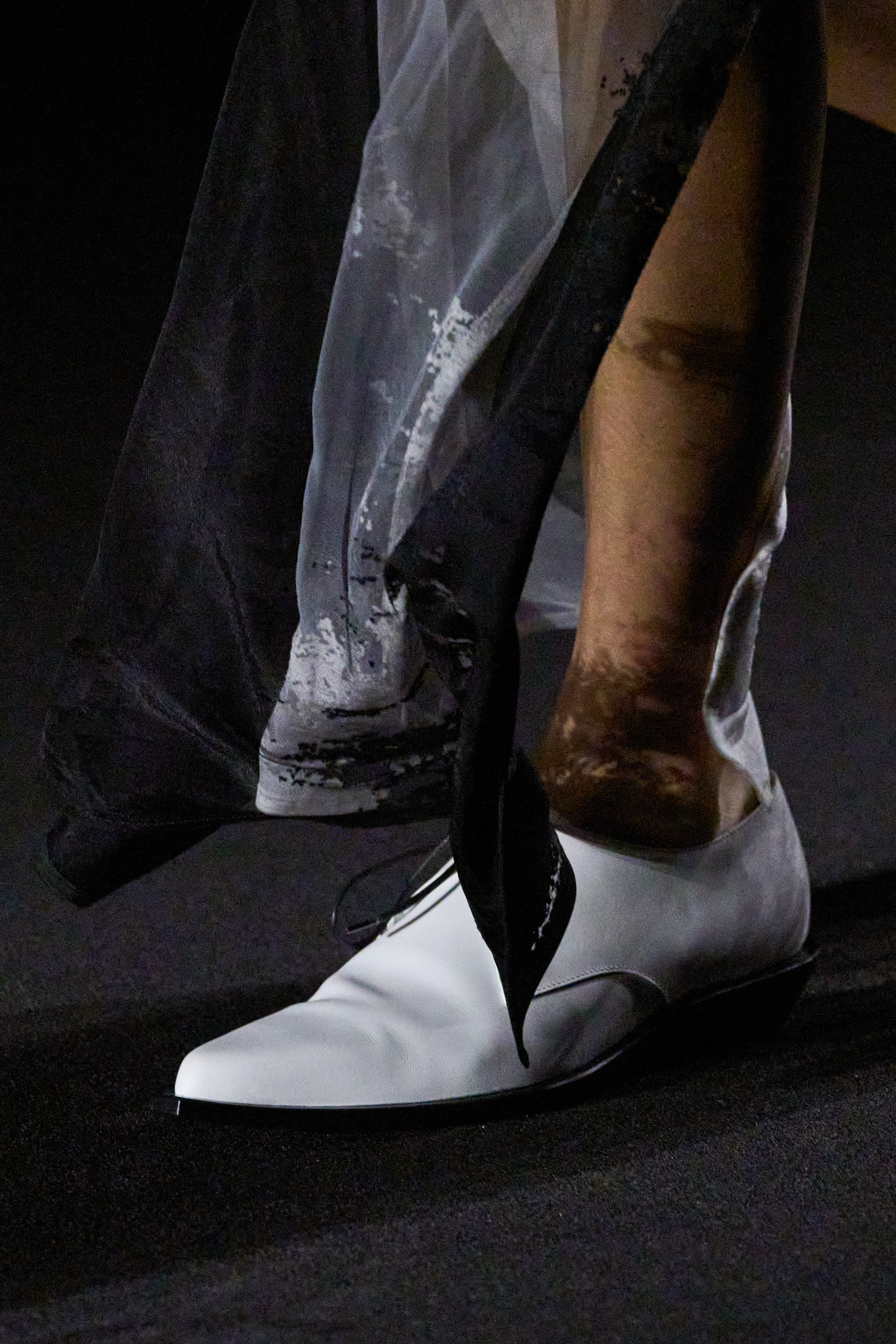 Ann Demeulemeester Spring 2024 Fashion Show Details