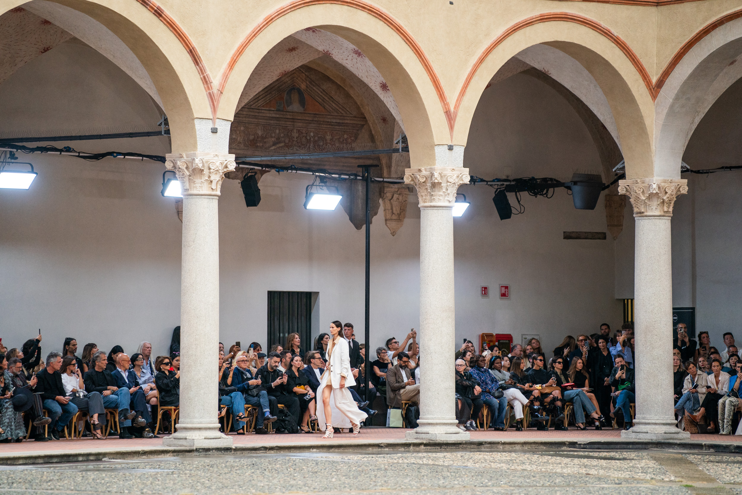 Alberta Ferretti Spring 2024 Fashion Show Atmosphere