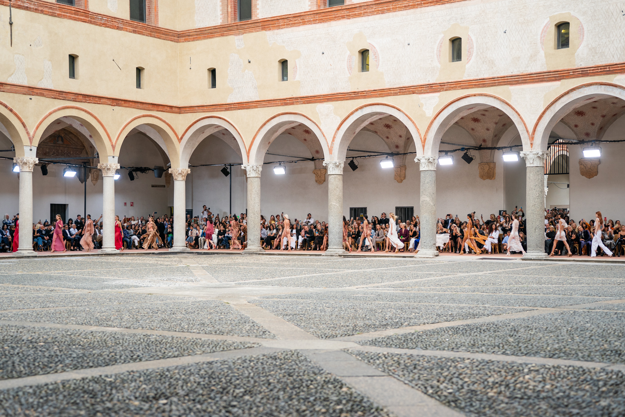 Alberta Ferretti Spring 2024 Fashion Show Atmosphere