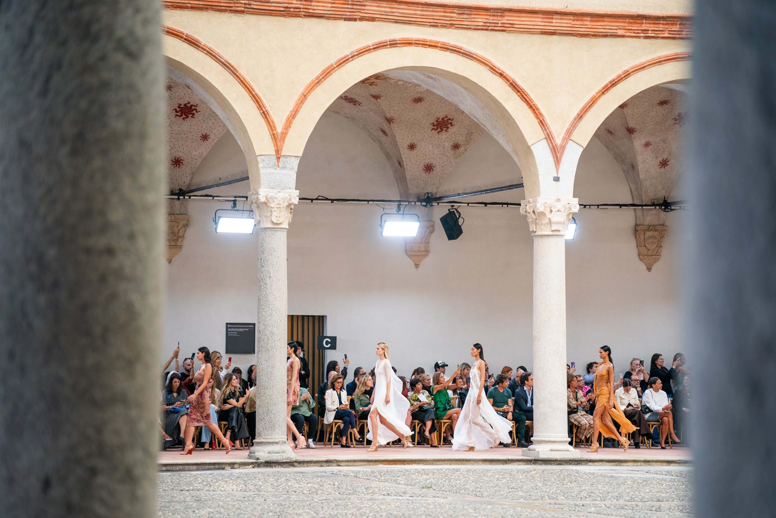 Alberta Ferretti Spring 2024 Fashion Show Atmosphere