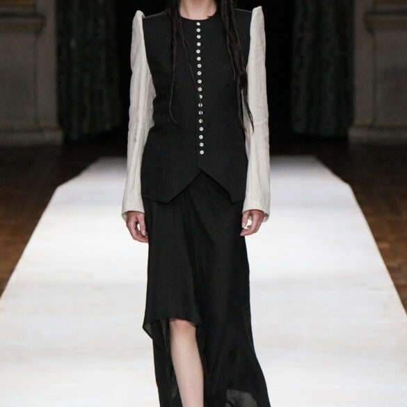 Yohji Yamamoto Spring 2024 Fashion Show Film