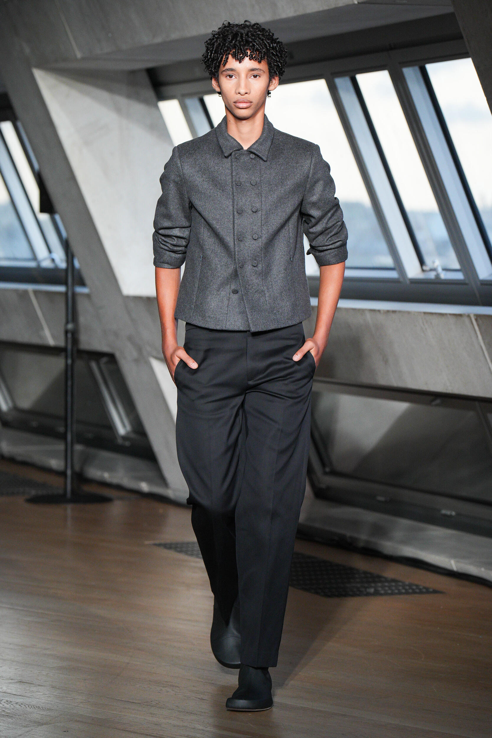 Aaron Esh Spring 2024 Fashion Show