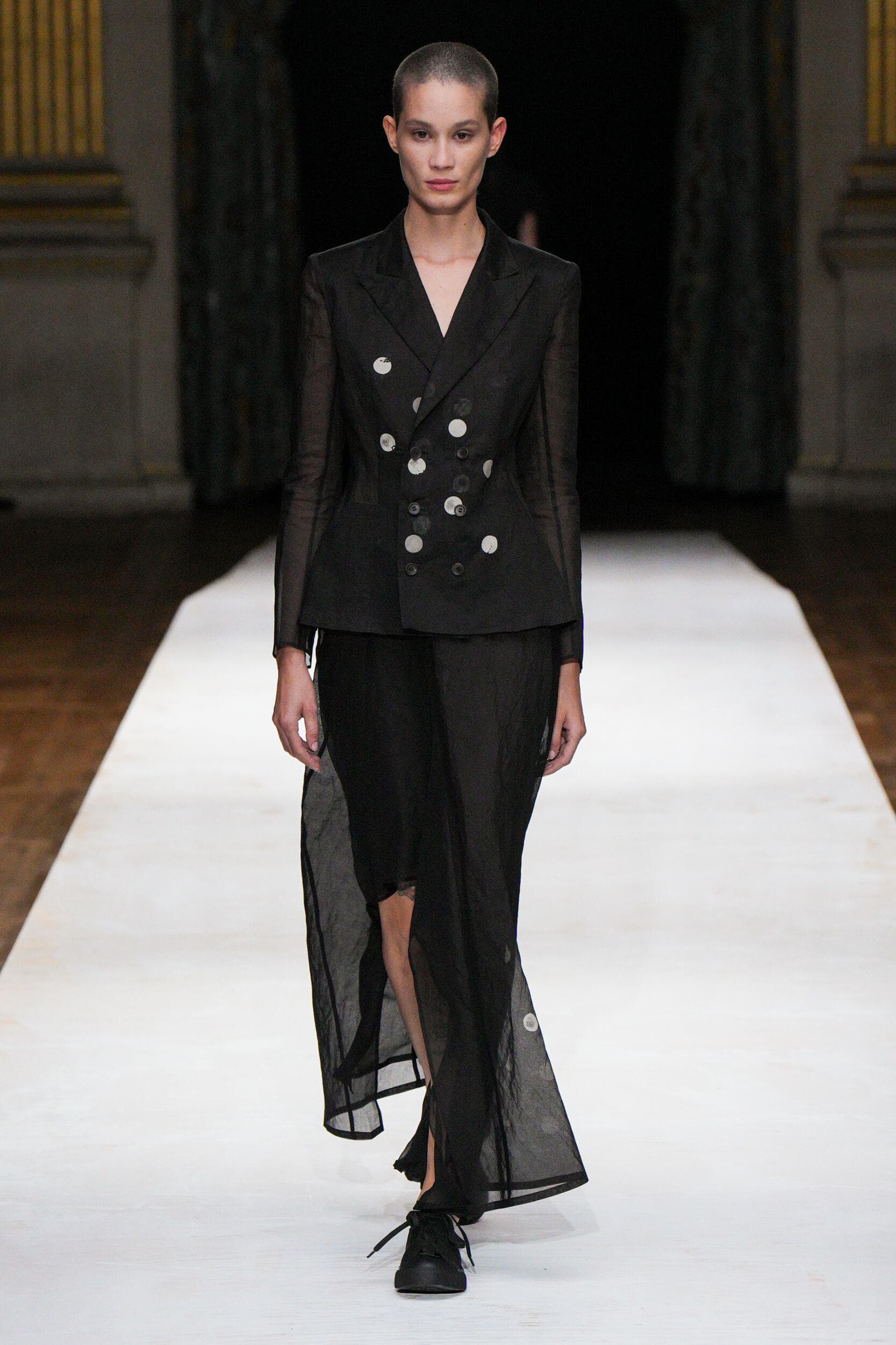 Yohji Yamamoto Spring/Summer 2024 Paris Fashion Week