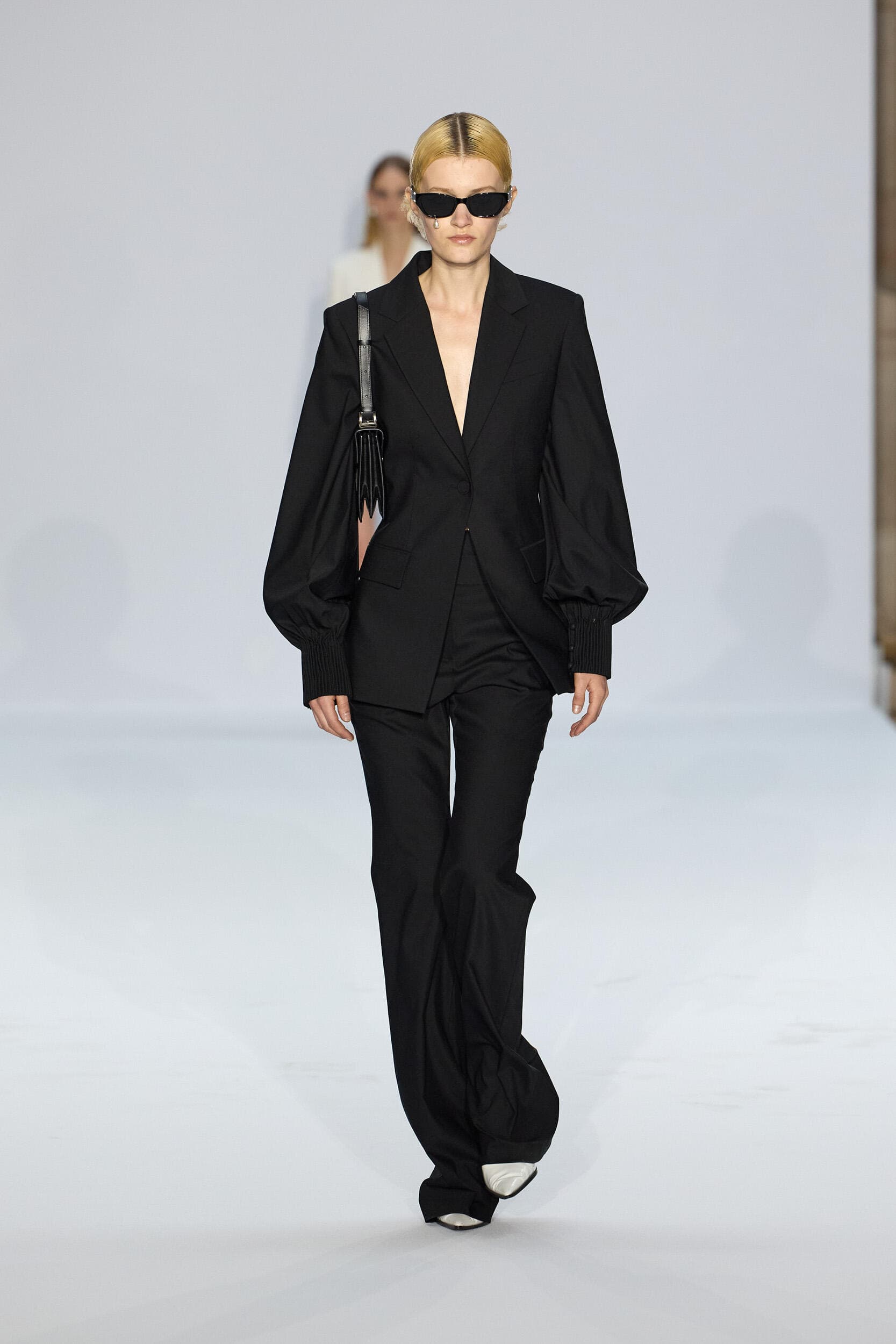 Kimhekim Spring 2024 Fashion Show