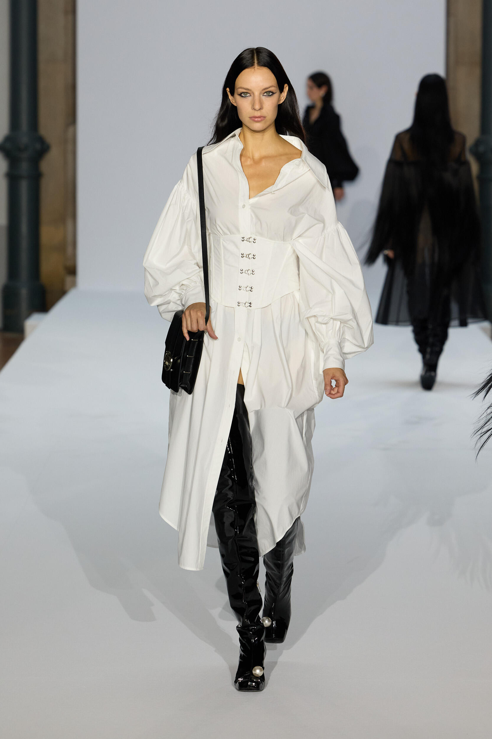 Kimhekim Spring 2024 Fashion Show