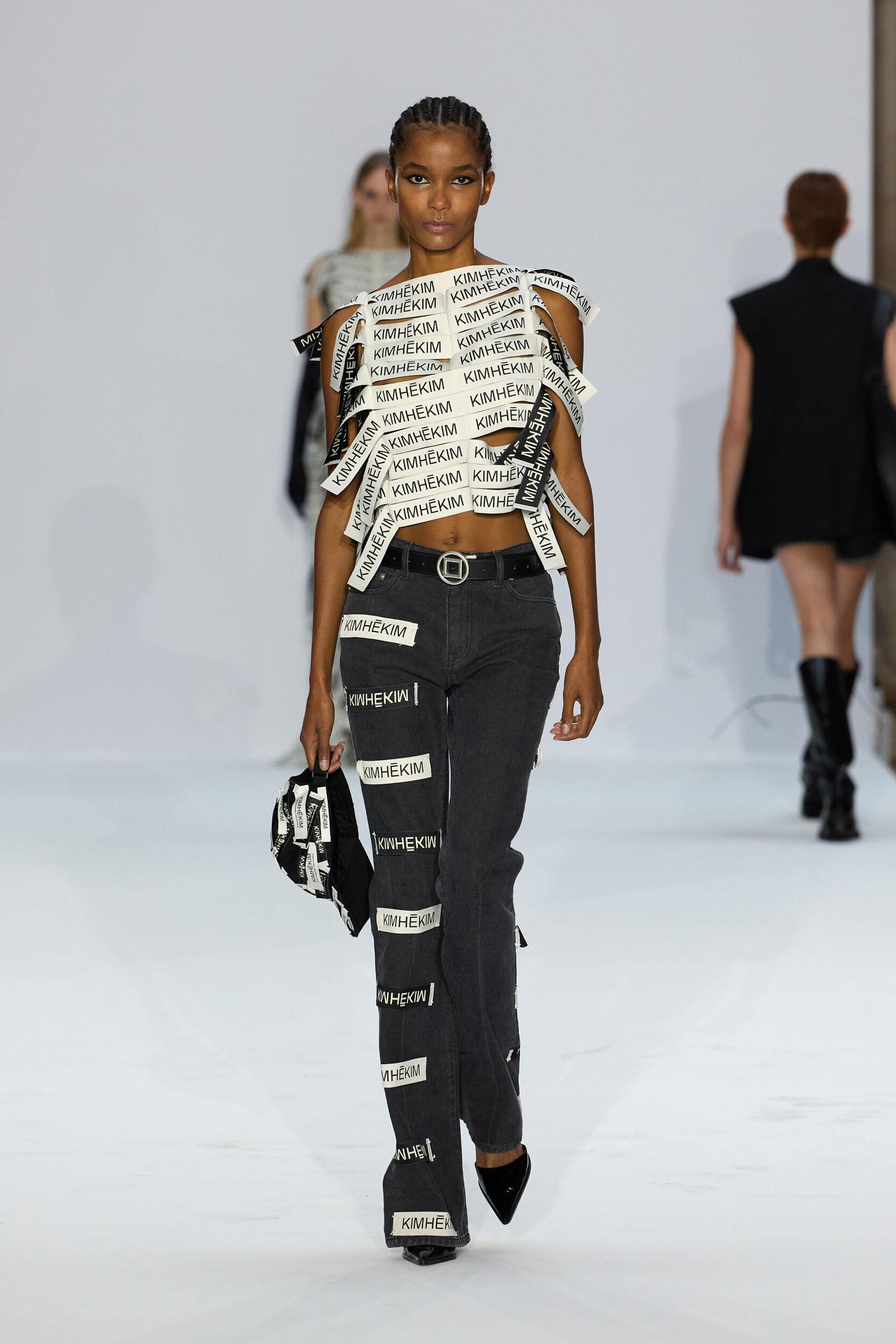 Kimhekim Spring 2024 Fashion Show