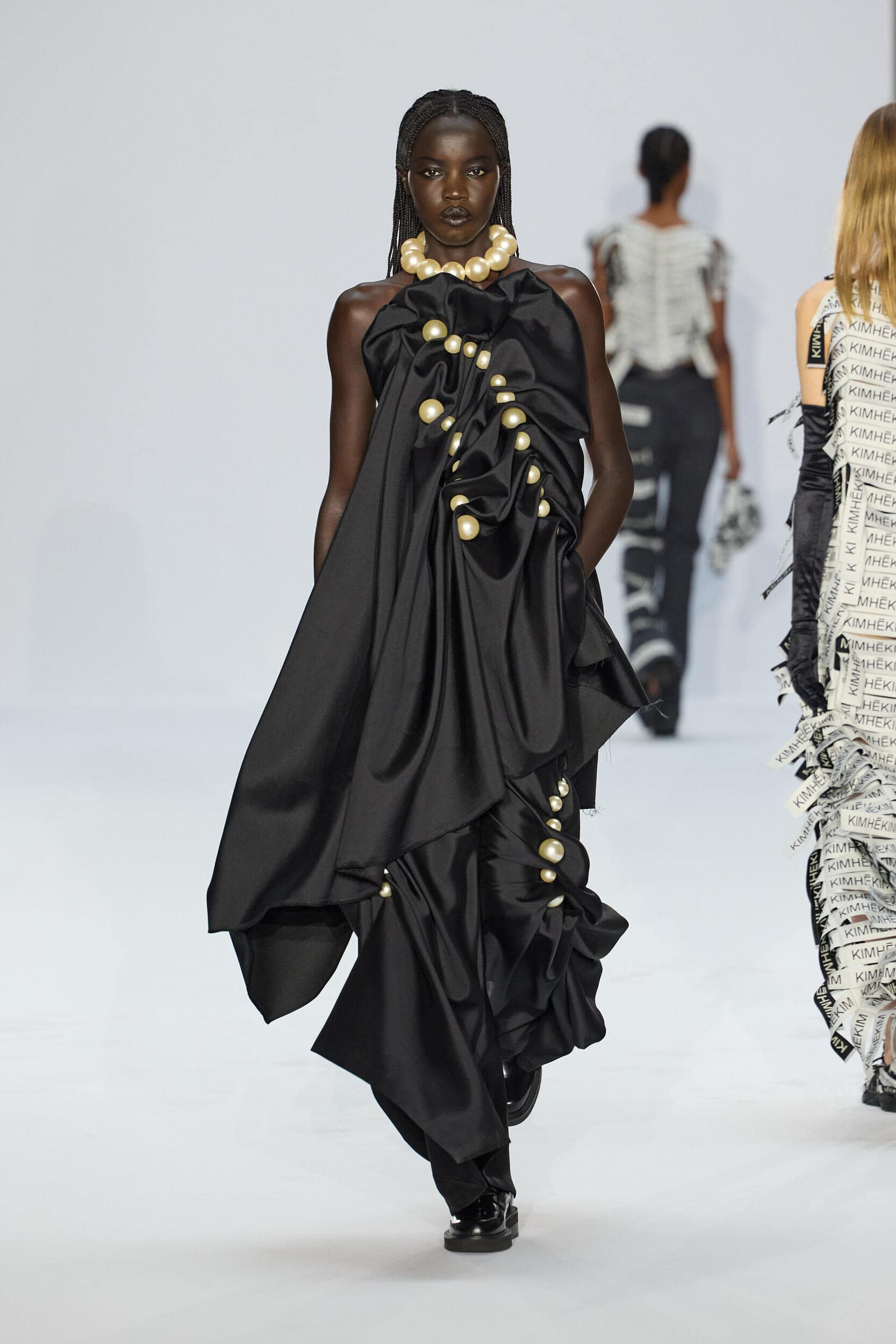 Kimhekim Spring 2024 Fashion Show