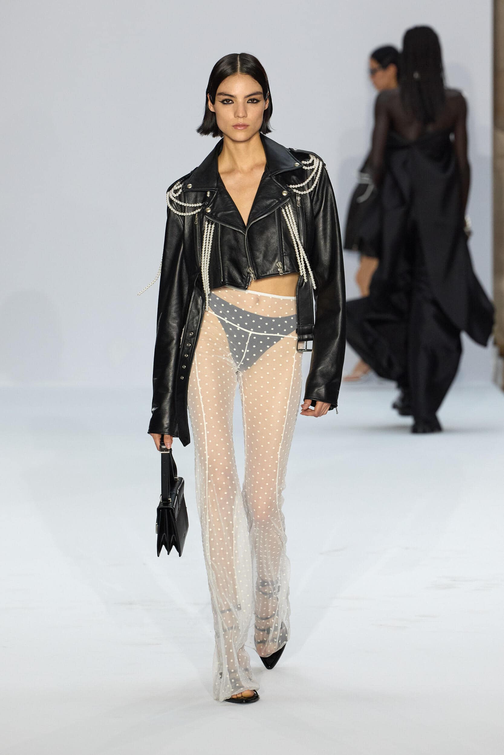 Kimhekim Spring 2024 Fashion Show
