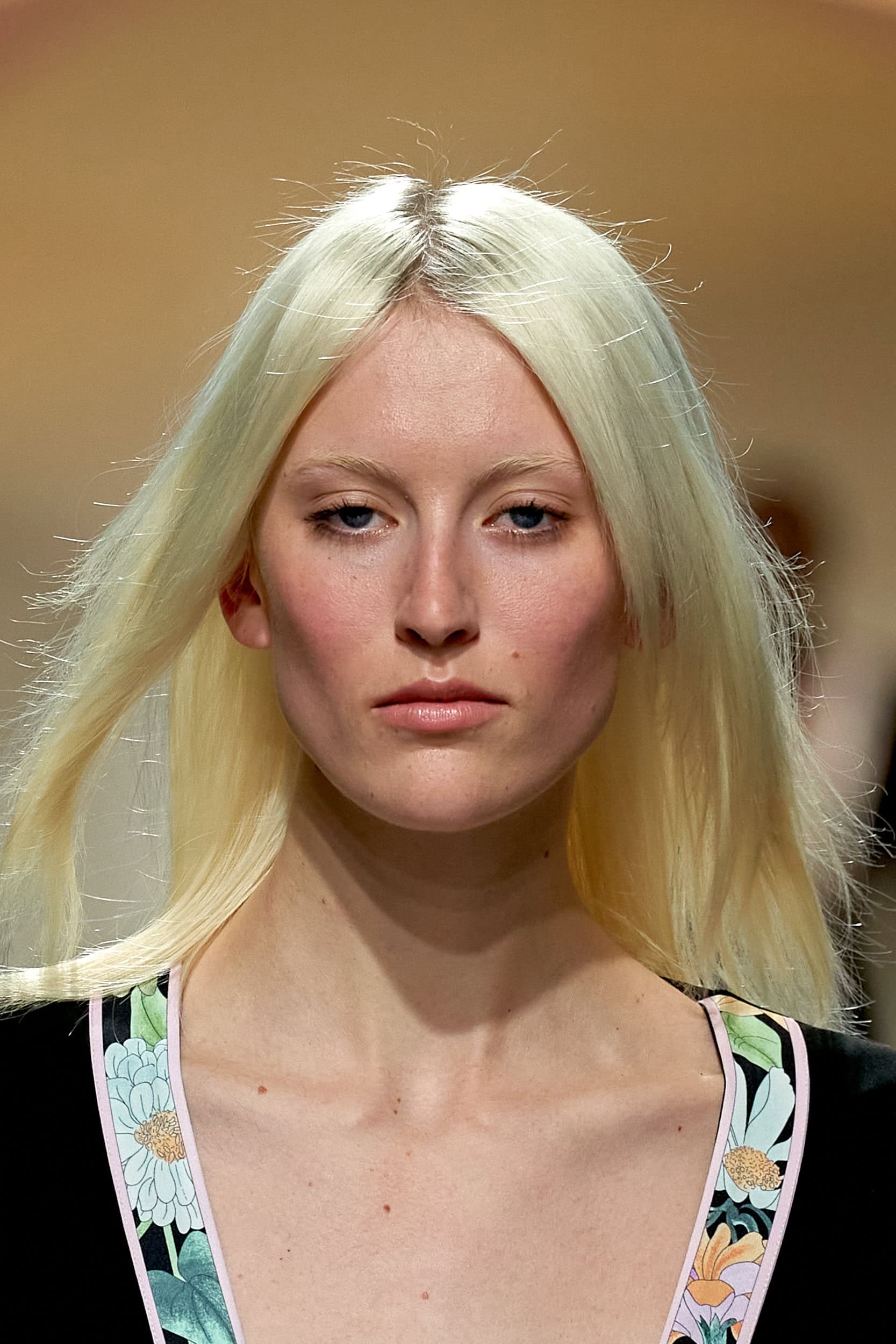 Leonard Paris Spring 2024 Fashion Show Details