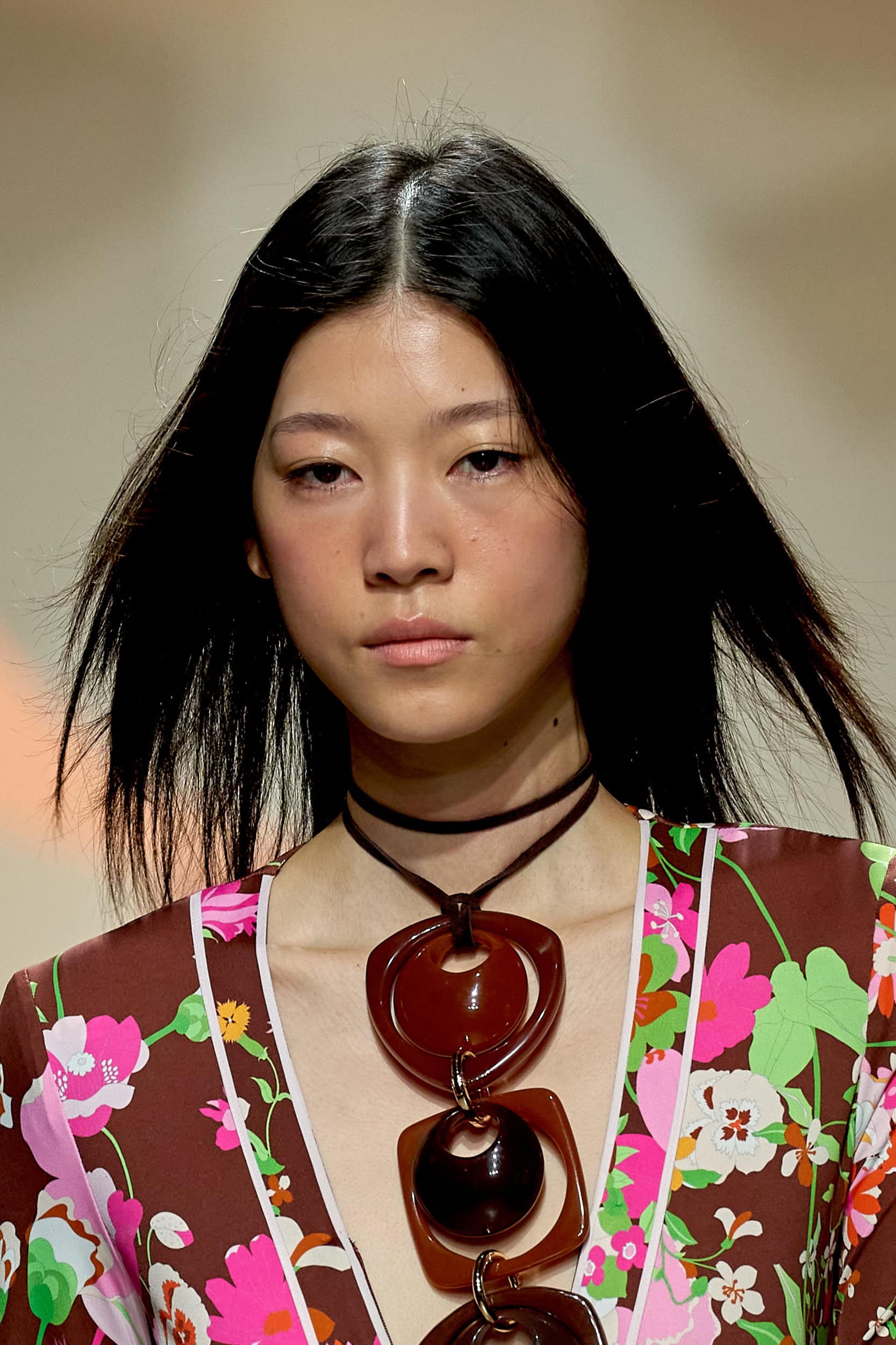 Leonard Paris Spring 2024 Fashion Show Details