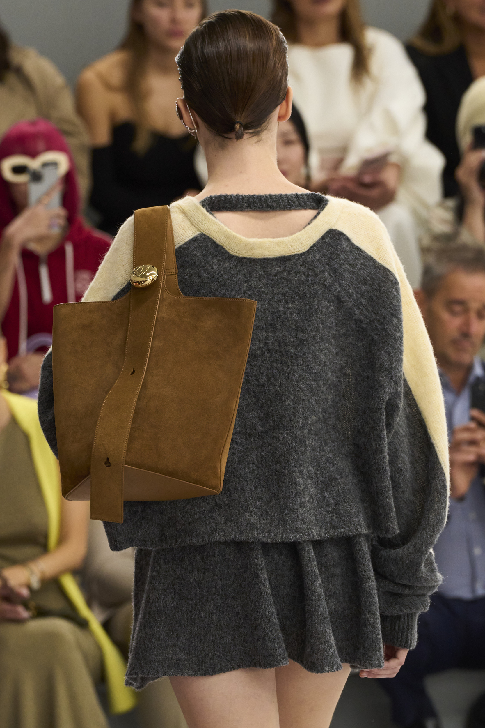 Loewe Spring 2024 Fashion Show Details