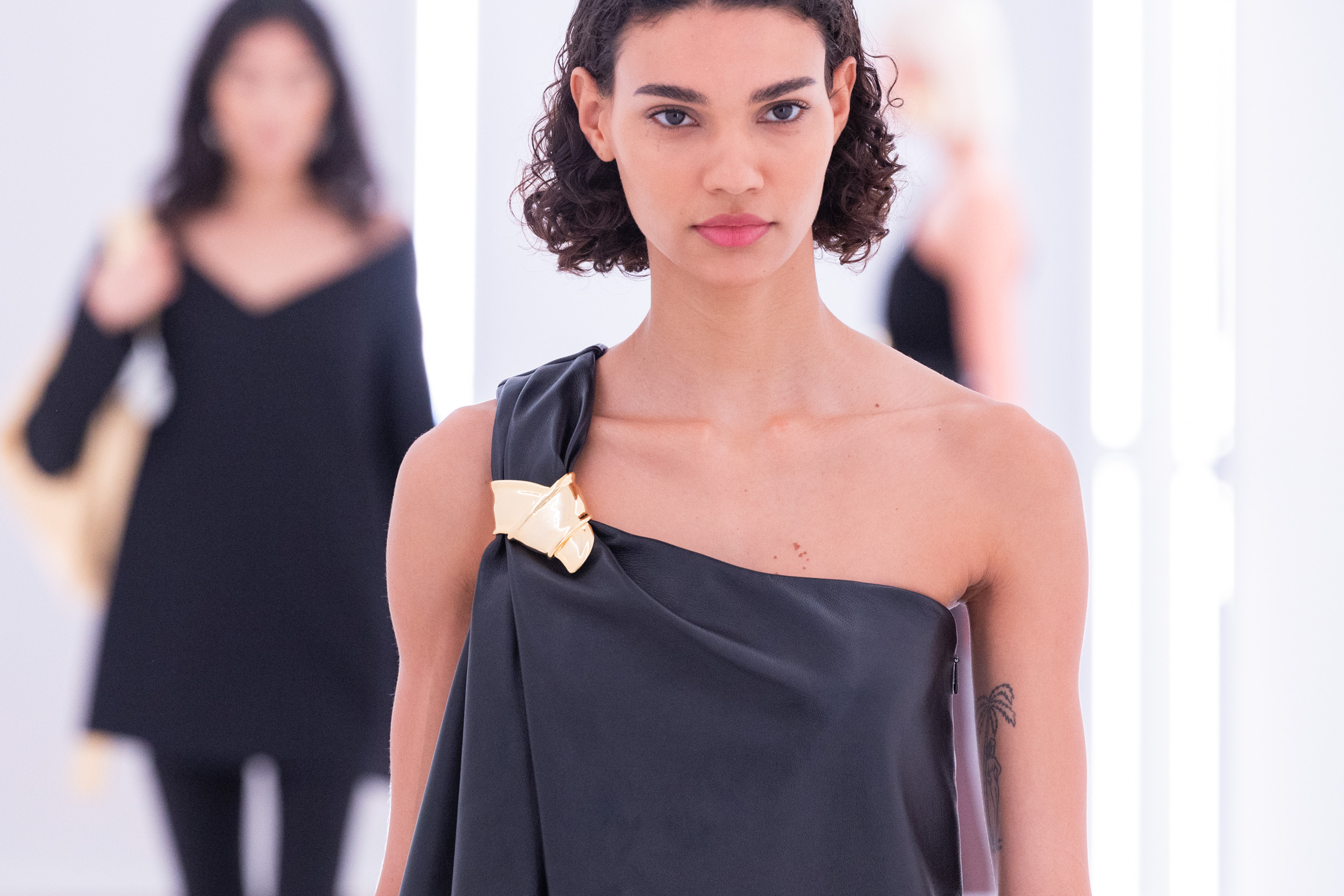 Brandon Maxwell Spring 2024 Fashion Show Details