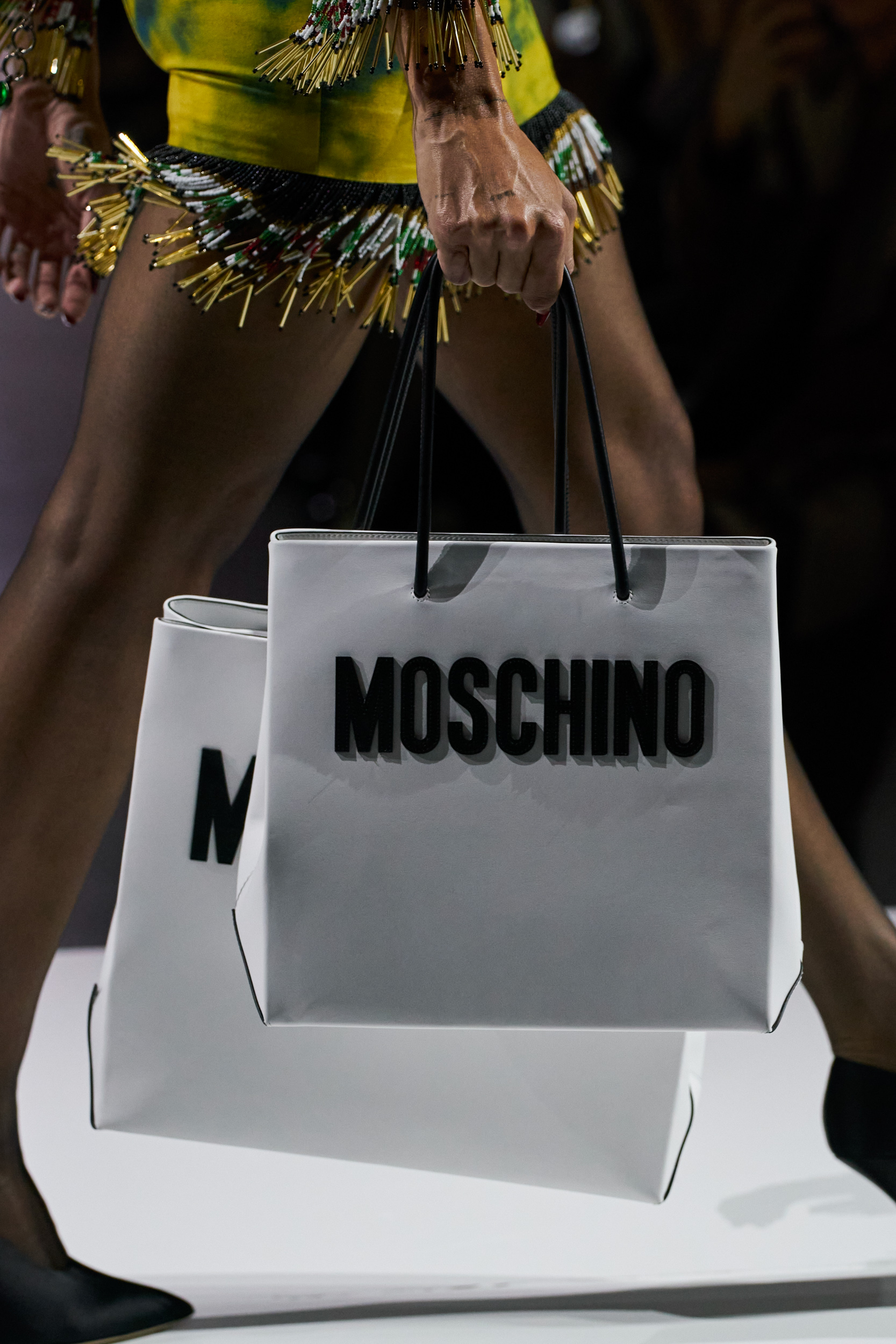 Moschino - The Impression