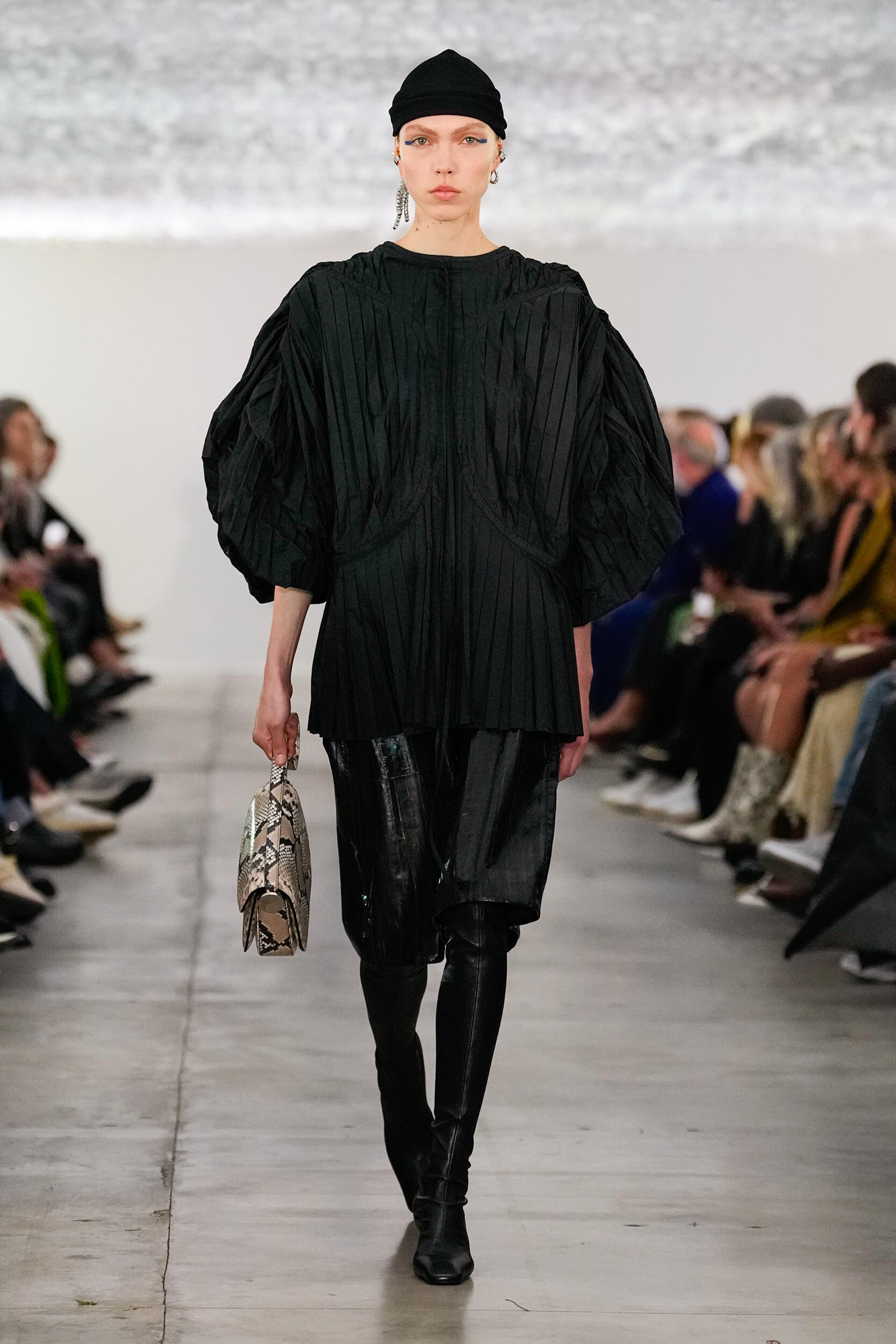 Jil Sander Spring 2024 Fashion Show Review | The Impression