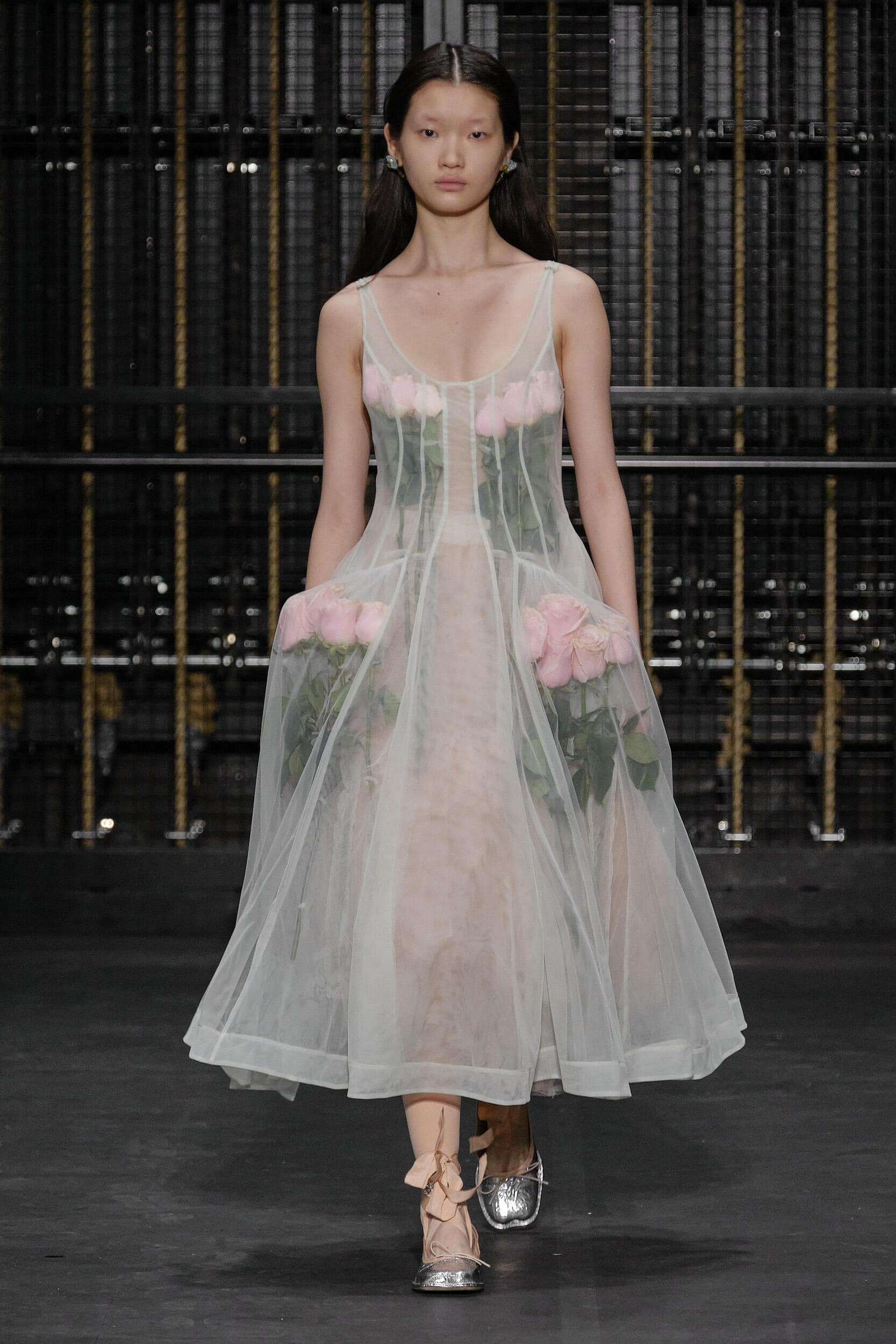 Simone Rocha Spring 2024 Fashion Show Review | The Impression