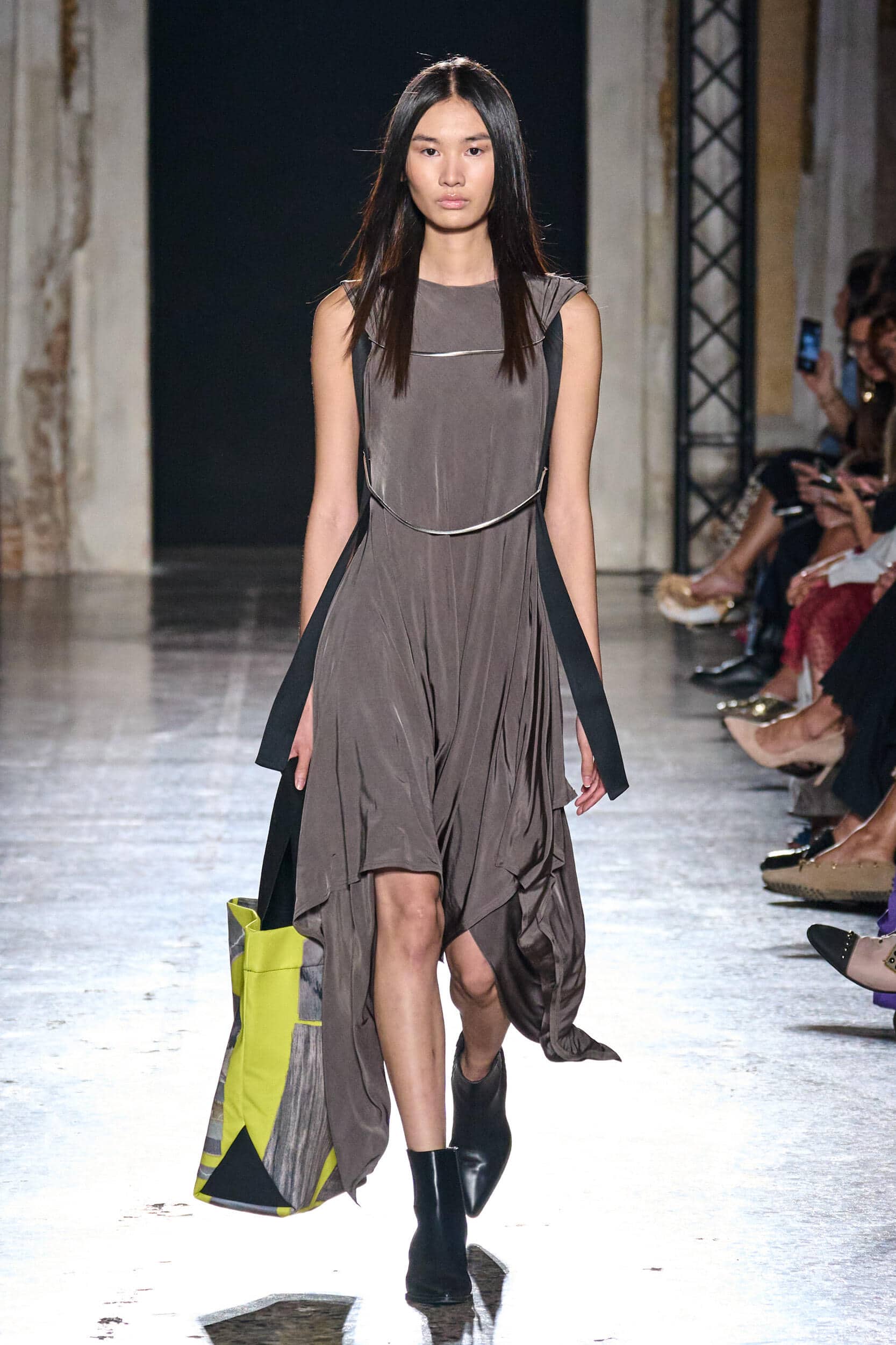 Budapest Select Spring 2024 Fashion Show