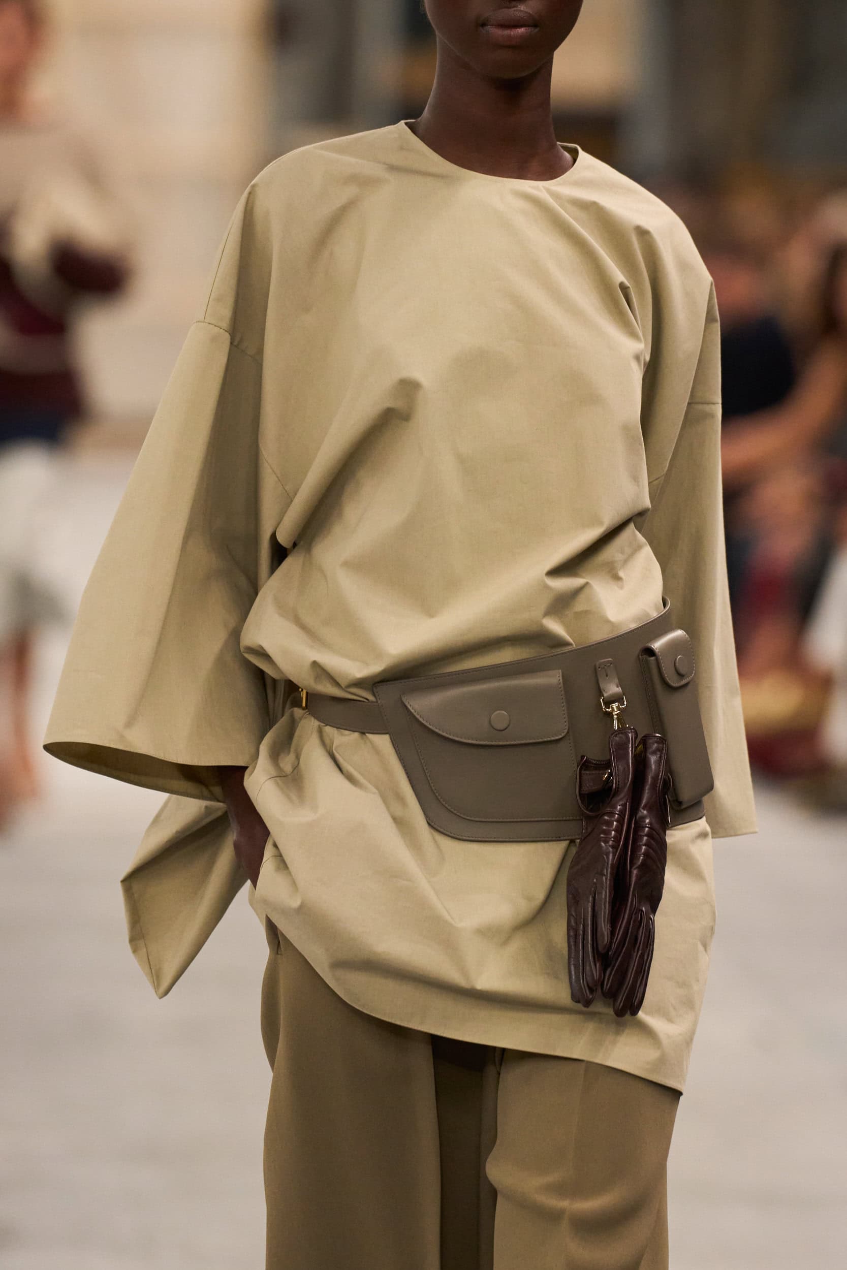 Tod S Spring 2024 Fashion Show Details