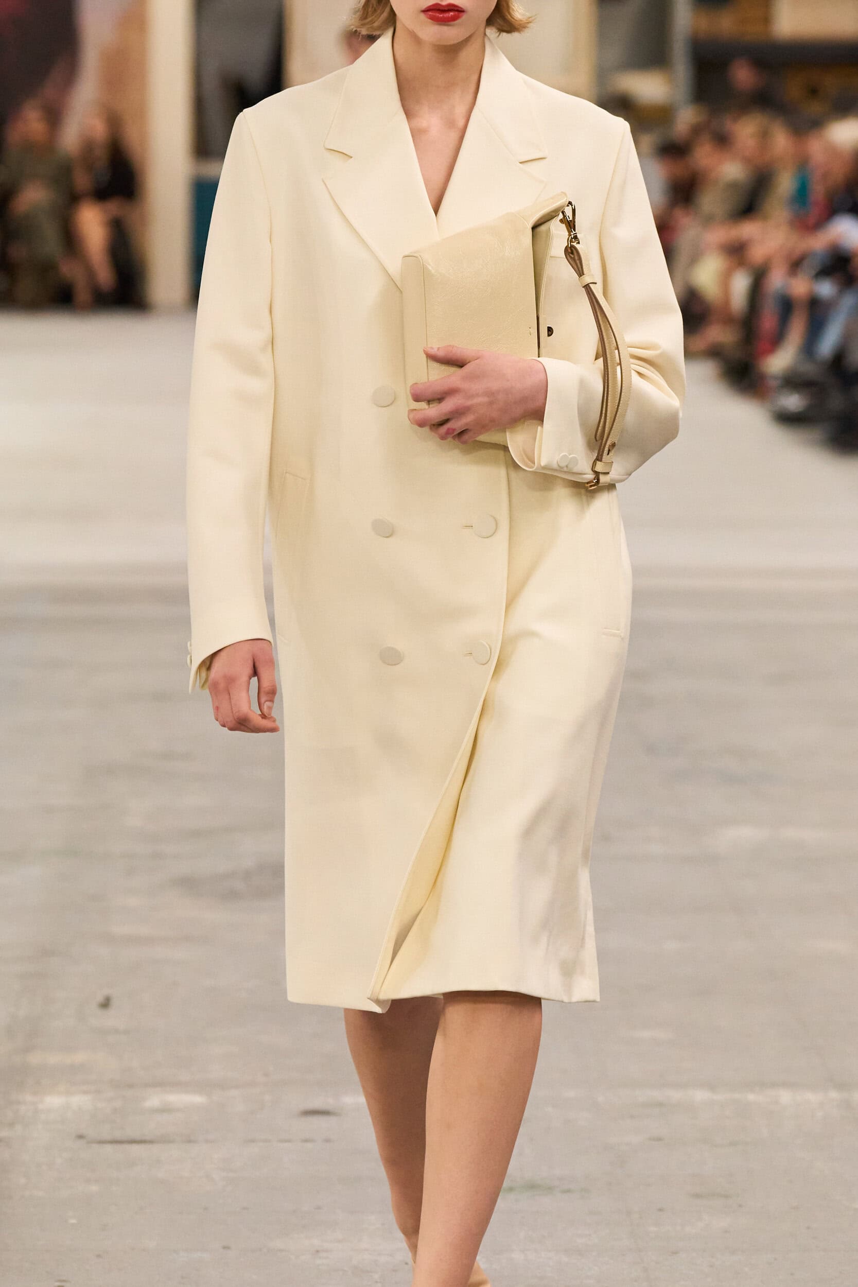 Tod S Spring 2024 Fashion Show Details